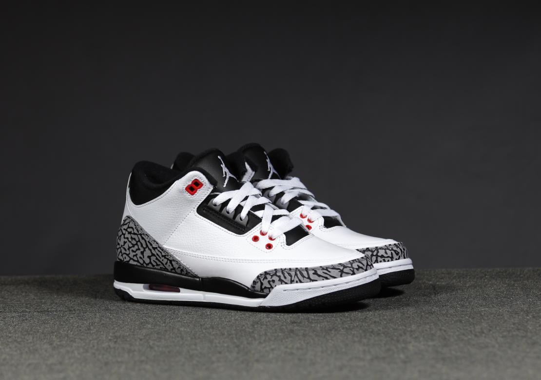 Exclusive Air Jordan 3 Retro (GS) — 3.5Y — Front View