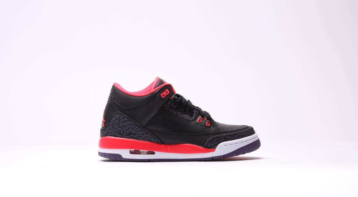 Exclusive Air Jordan 3 Retro (PS) "Black Crimson" — 1.5Y — Front View