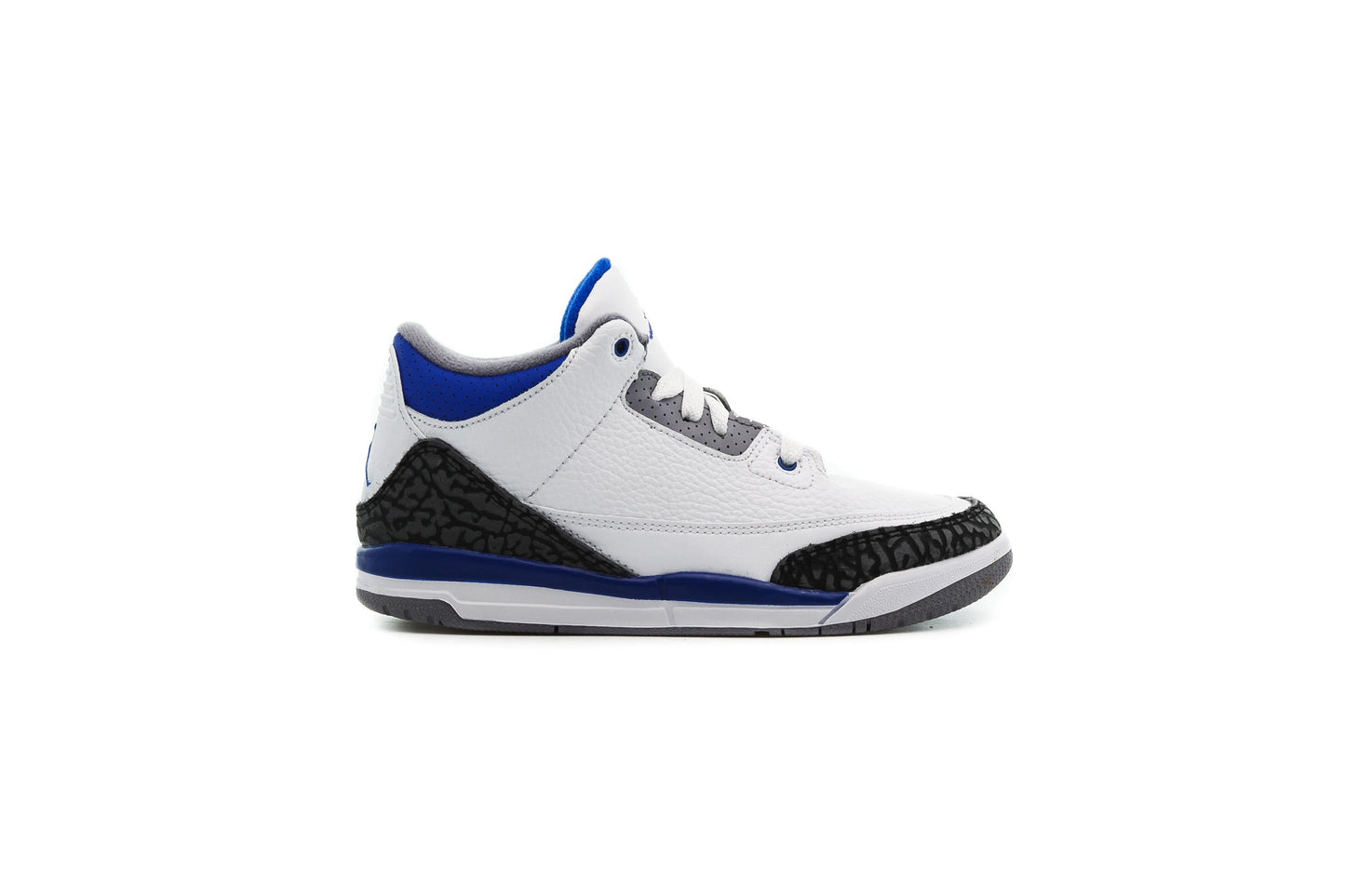 Exclusive Air Jordan 3 RETRO (PS) — 1.5Y — Front View