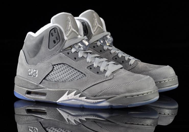 Exclusive Air Jordan 5 Retro — 3.5 — Front View
