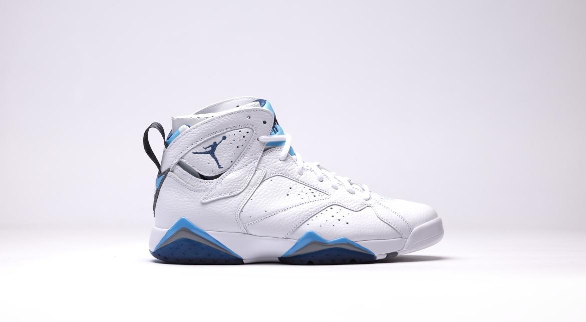 Exclusive Air Jordan 7 Retro "French Blue" — 3.5 — Front View