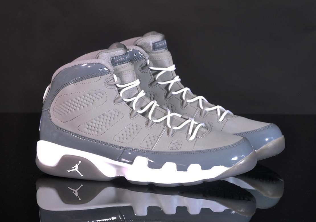 Exclusive Air Jordan 9 Retro — 3.5 — Front View