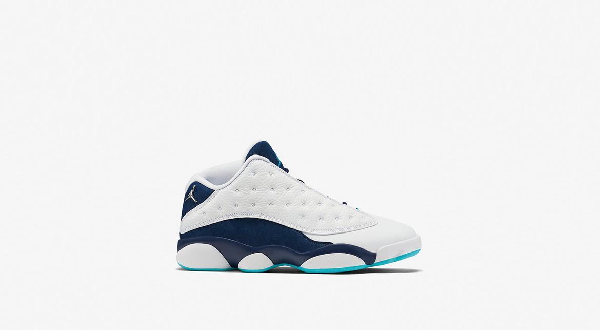 Exclusive Air Jordan 13 Retro Low BG "hornets" — 3.5Y — Front View
