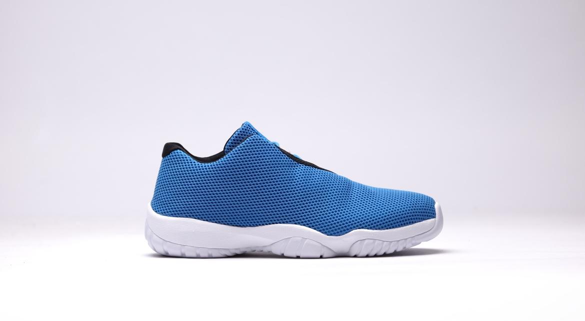 Exclusive Air Jordan Future Low "Photo Blue" — 3.5 — Front View