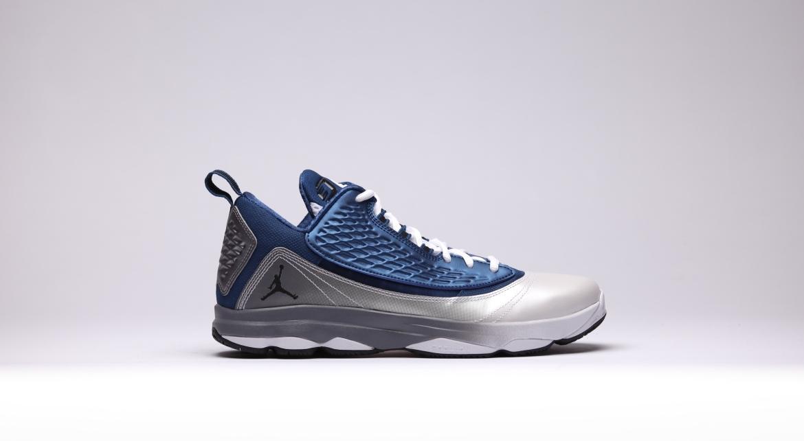 Exclusive Air Jordan CP3.VI AE — 3.5 — Front View