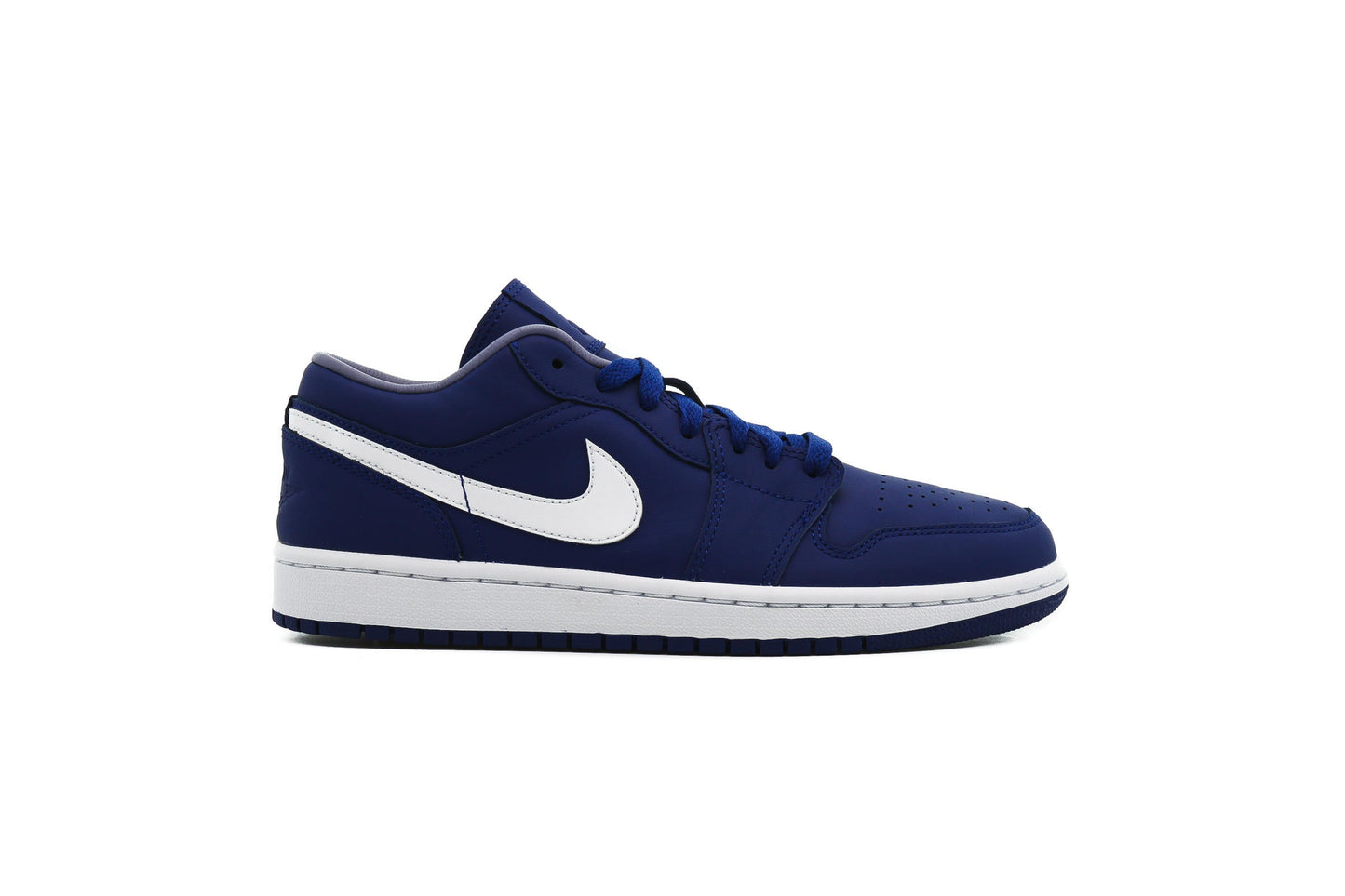 Exclusive Air Jordan WMNS 1 LOW SE — 5 — Front View