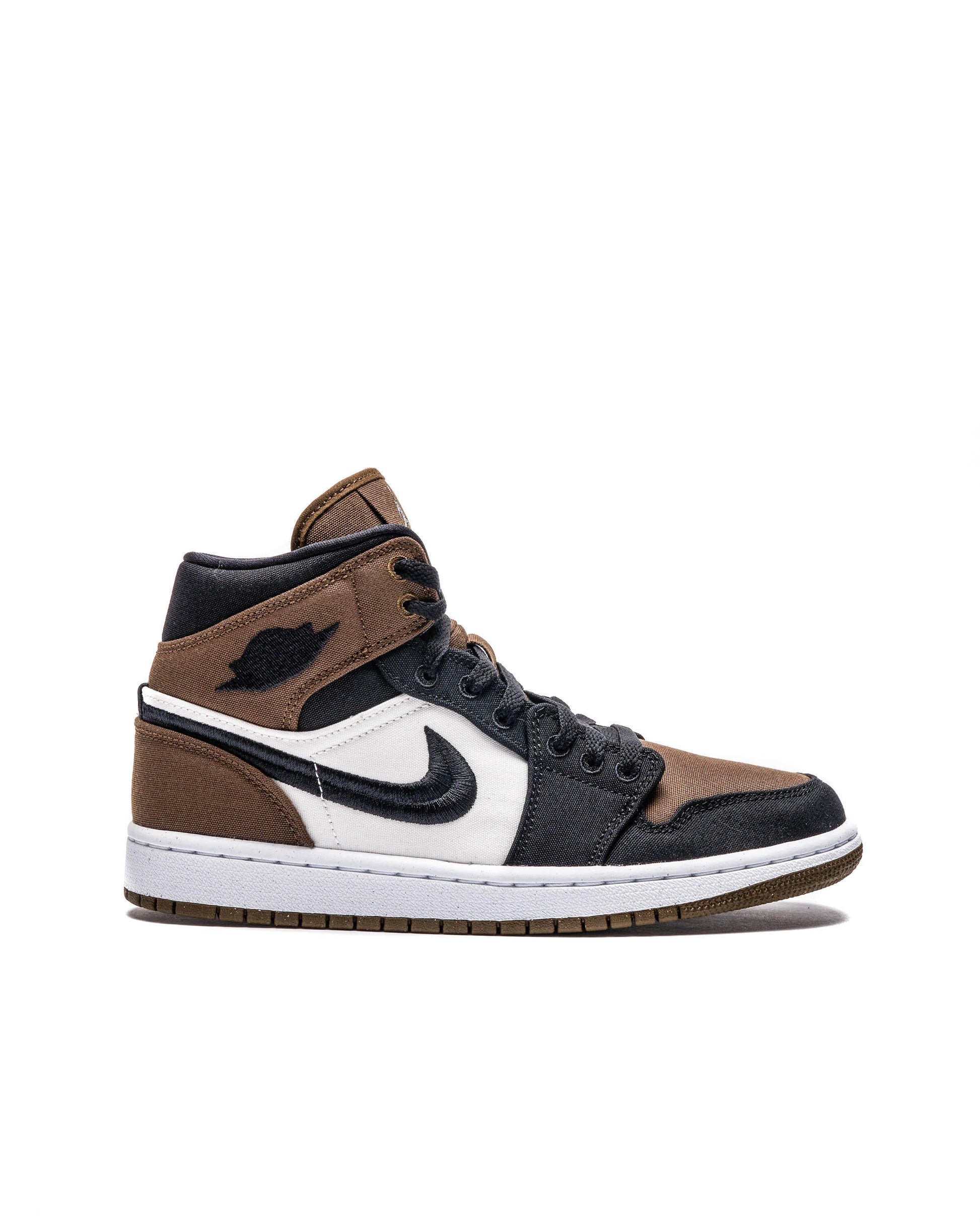 Exclusive Air Jordan WMNS 1 MID SE — 5 — Front View