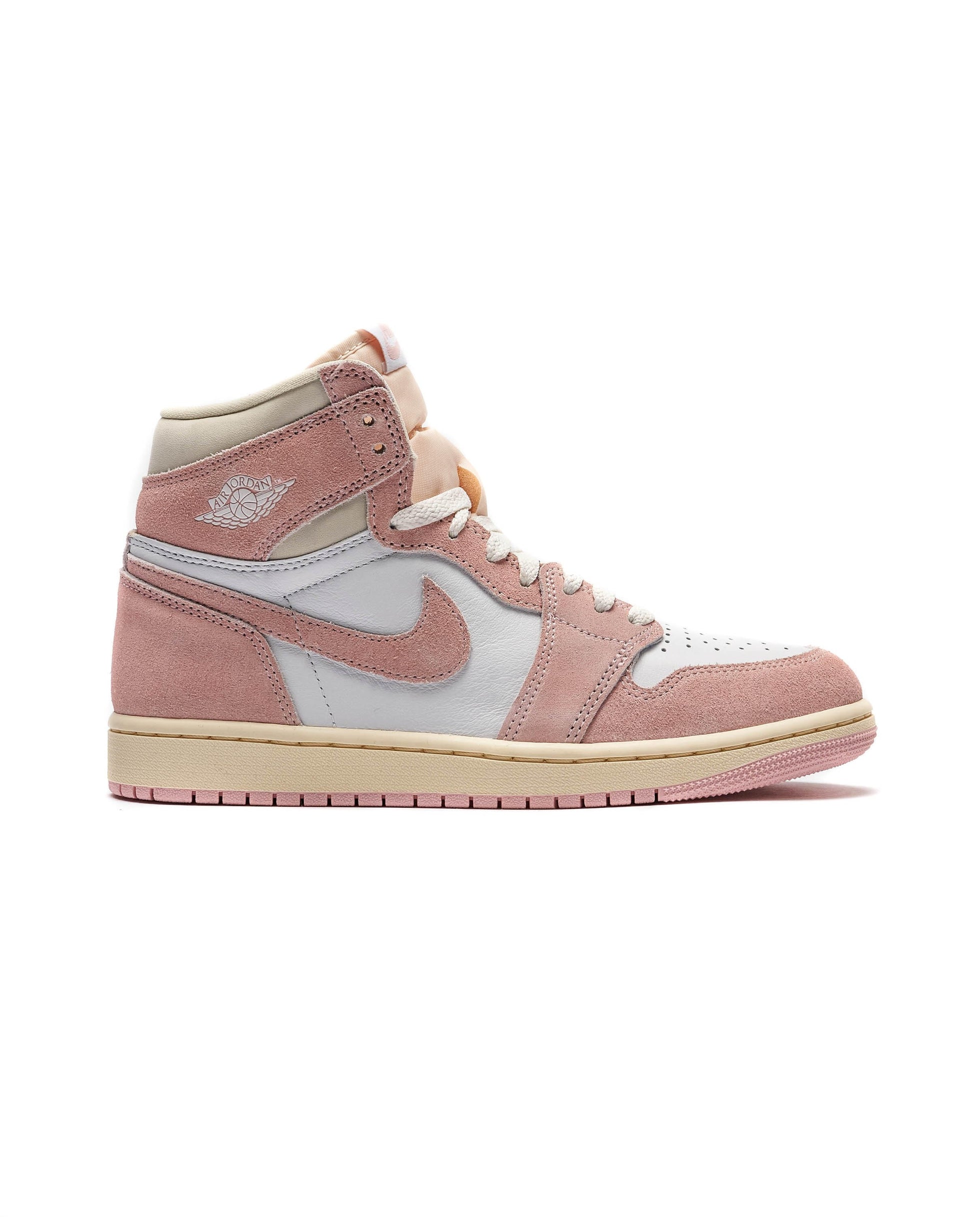 Exclusive Air Jordan WMNS 1 RETRO HI OG 'Washed Pink' — 5 — Front View