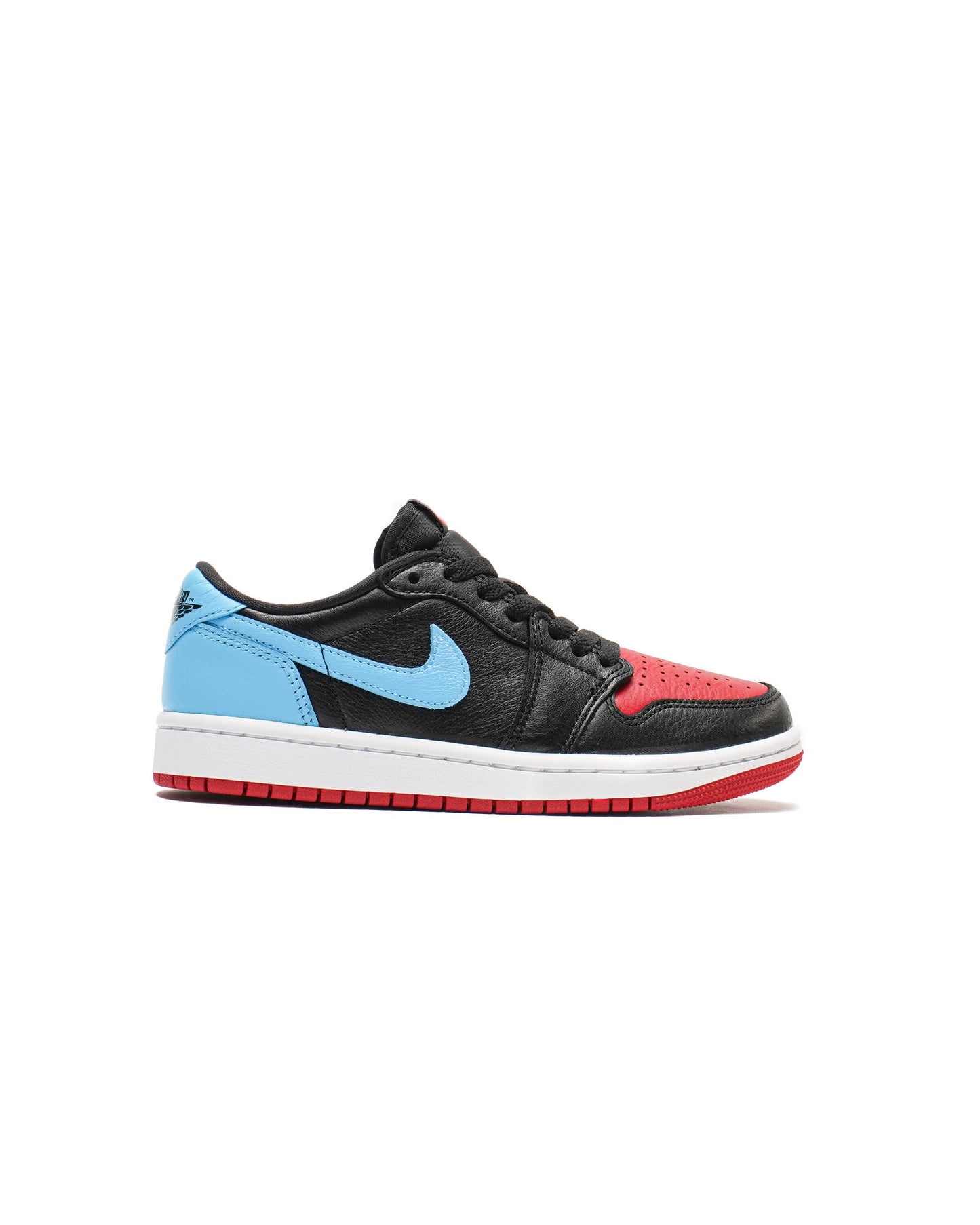 Exclusive Air Jordan WMNS 1 RETRO LOW OG 'UNC to Chicago' — 5 — Front View