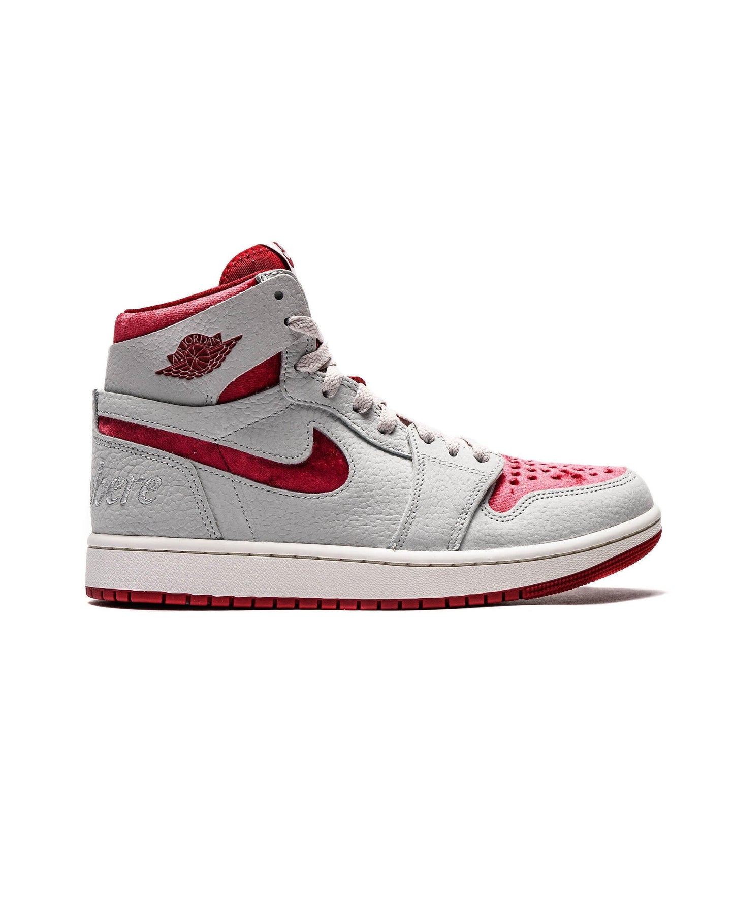 Exclusive Air Jordan WMNS 1 ZOOM AIR CMF 2 SP — 5 — Front View