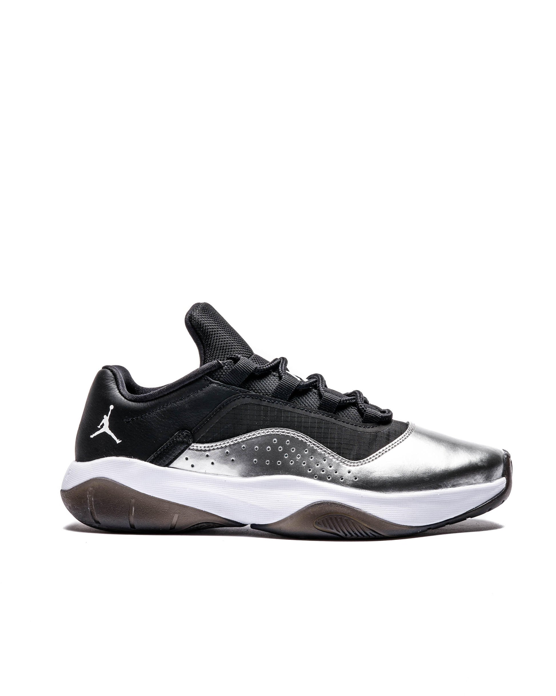 Exclusive Air Jordan WMNS 11 CMFT LOW — 5 — Front View