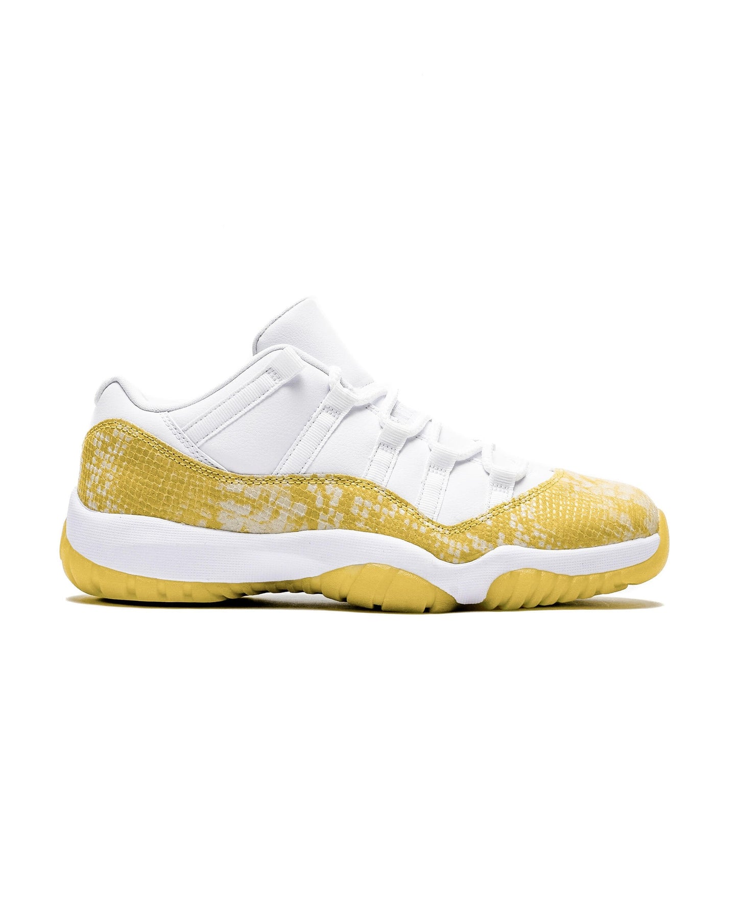 Exclusive Air Jordan WMNS 11 RETRO LOW — 5 — Front View