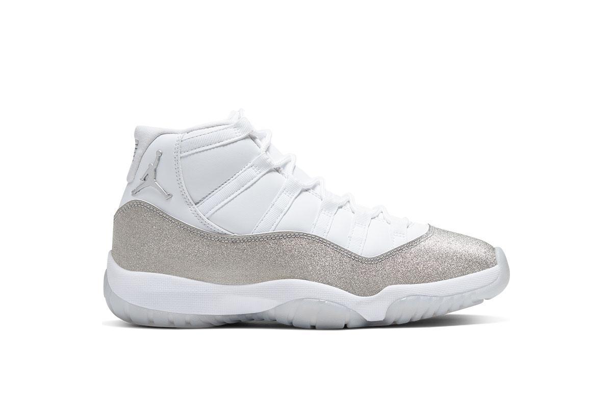 Exclusive Air Jordan WMNS 11 Retro "Vast Grey" — 5 — Front View