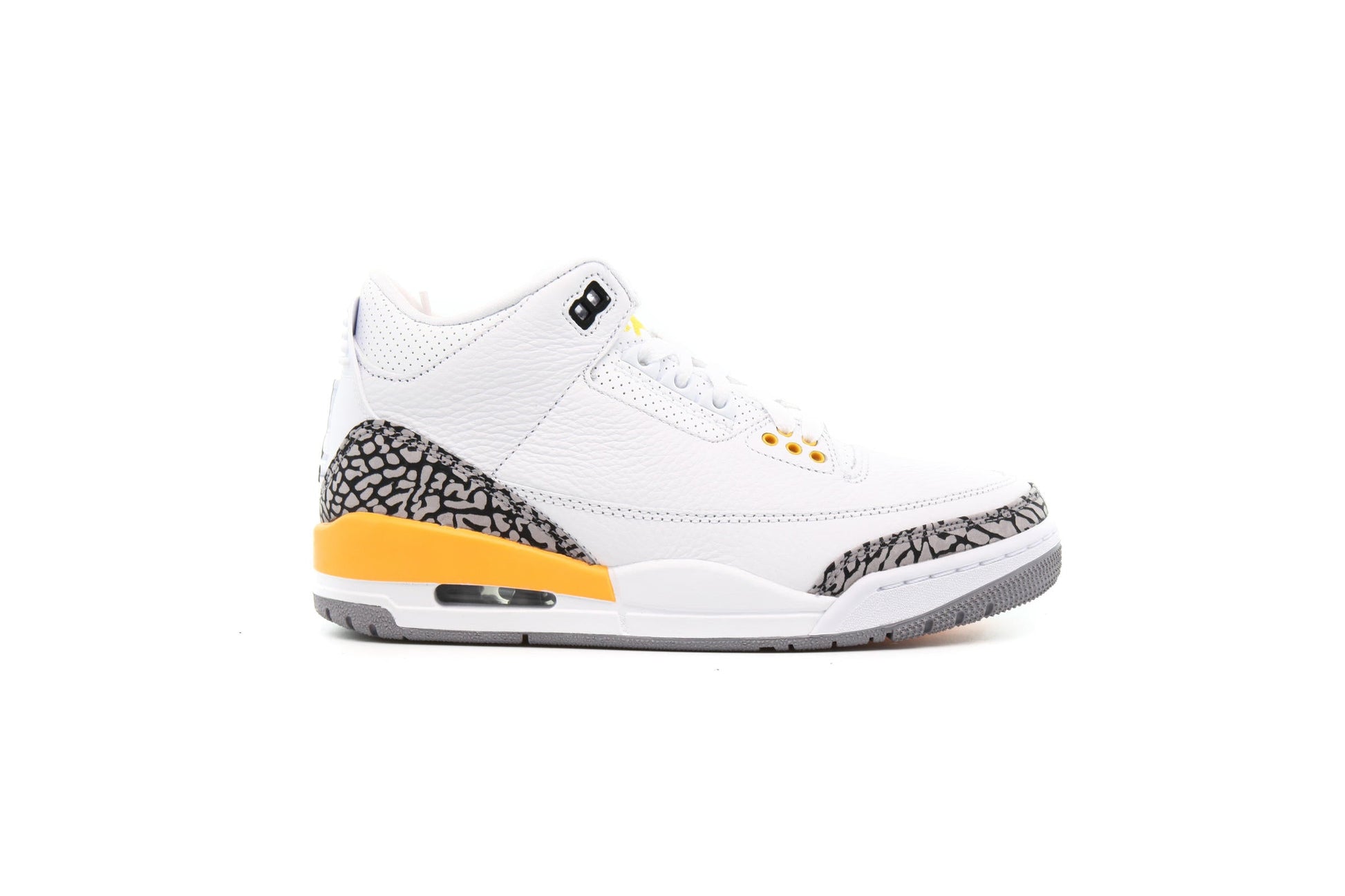 Exclusive Air Jordan WMNS 3 RETRO "WHITE" — 5 — Front View