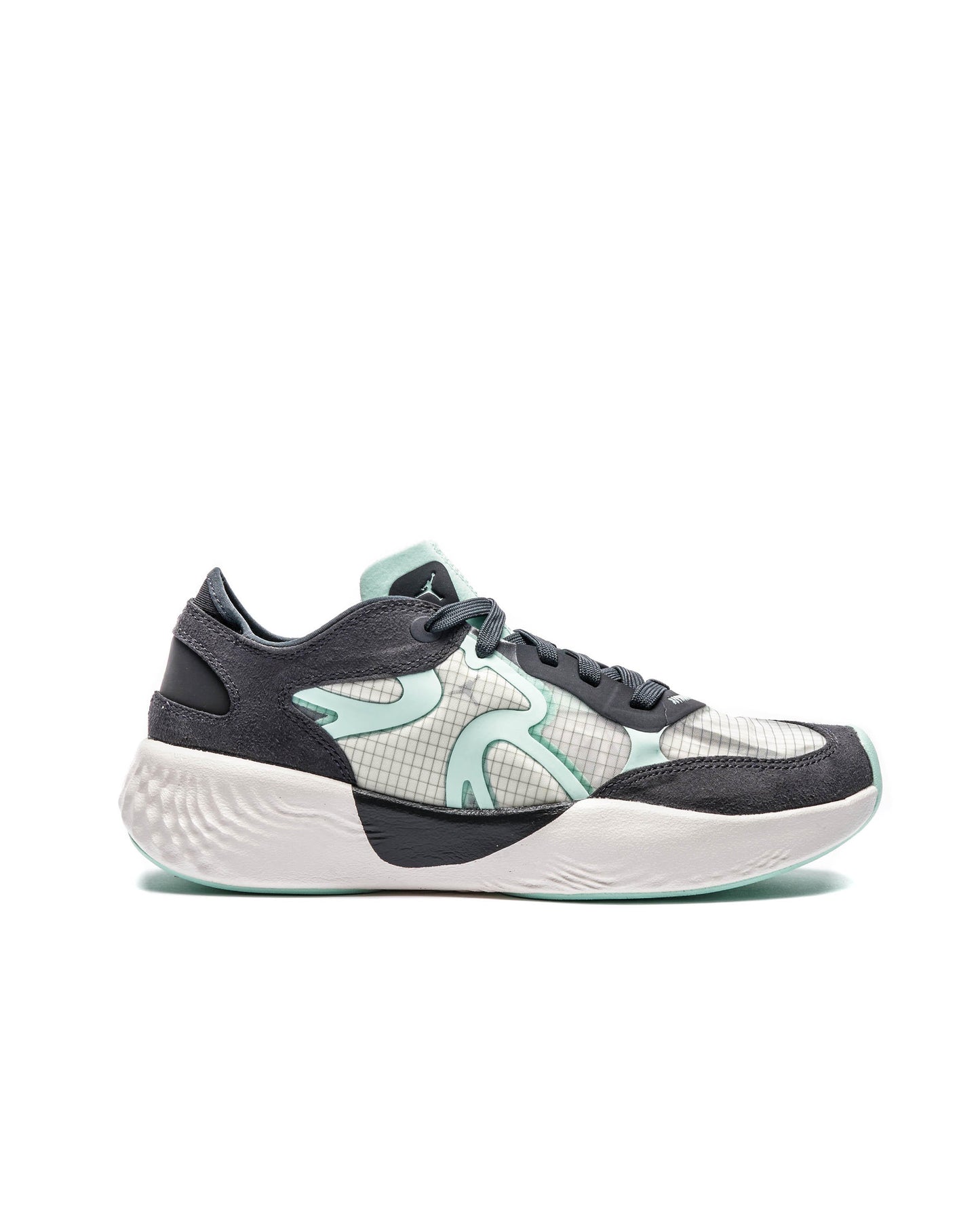 Exclusive Air Jordan WMNS DELTA 3 LOW — 5 — Front View