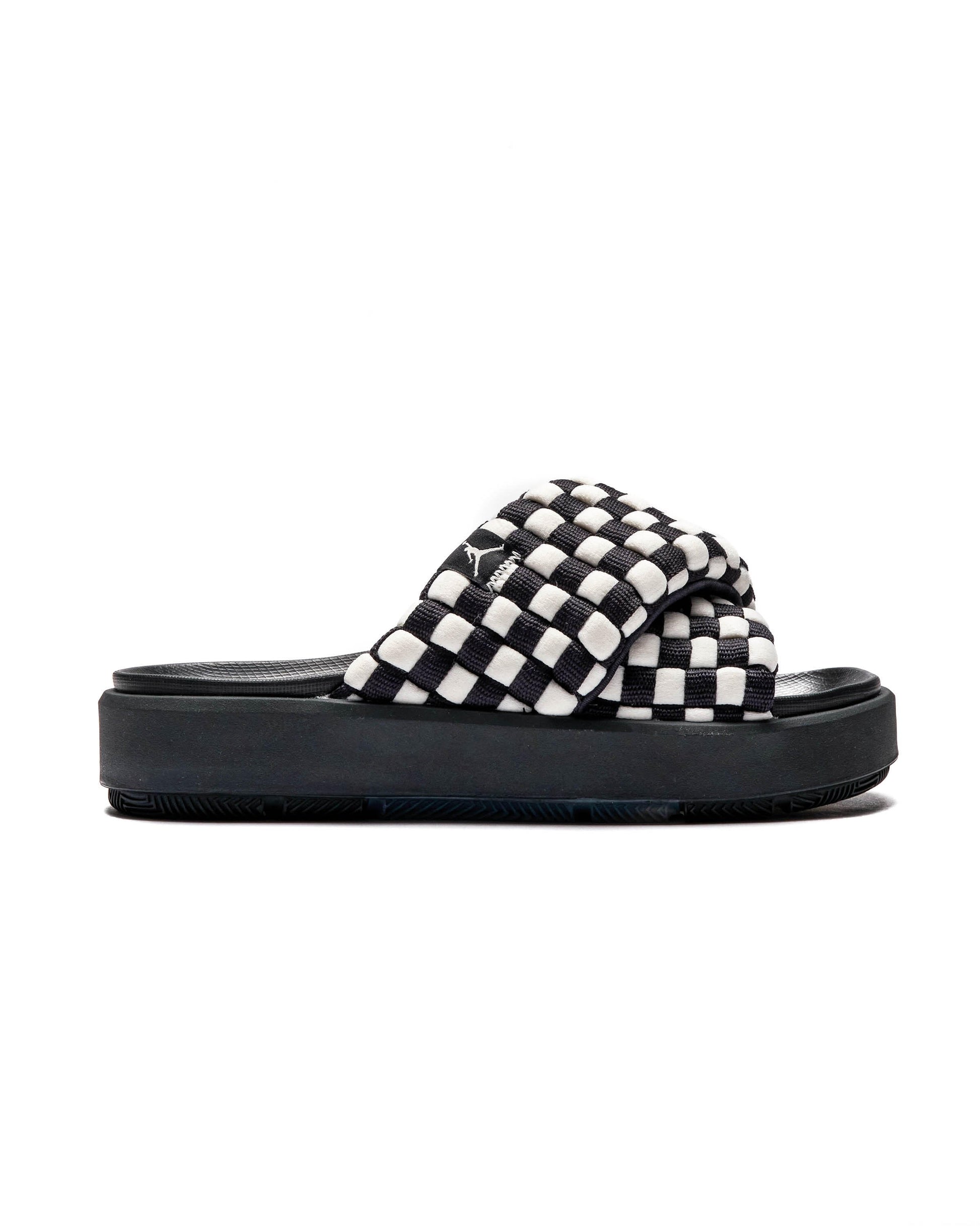 Exclusive Air Jordan WMNS SOPHIA SLIDE — 5 — Front View