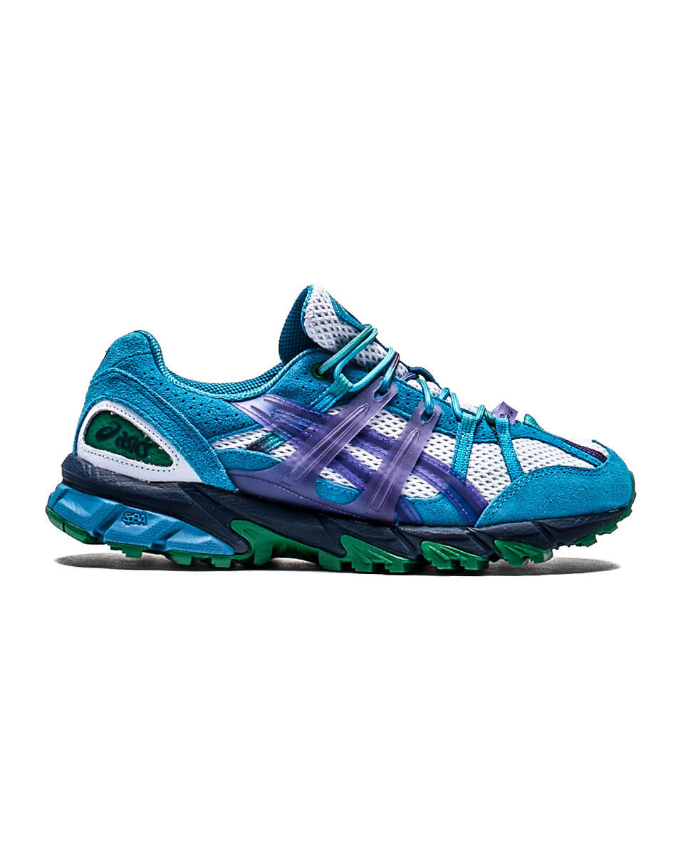Exclusive Asics x A.P.C. GEL-SONOMA 15-50 — 4 — Front View