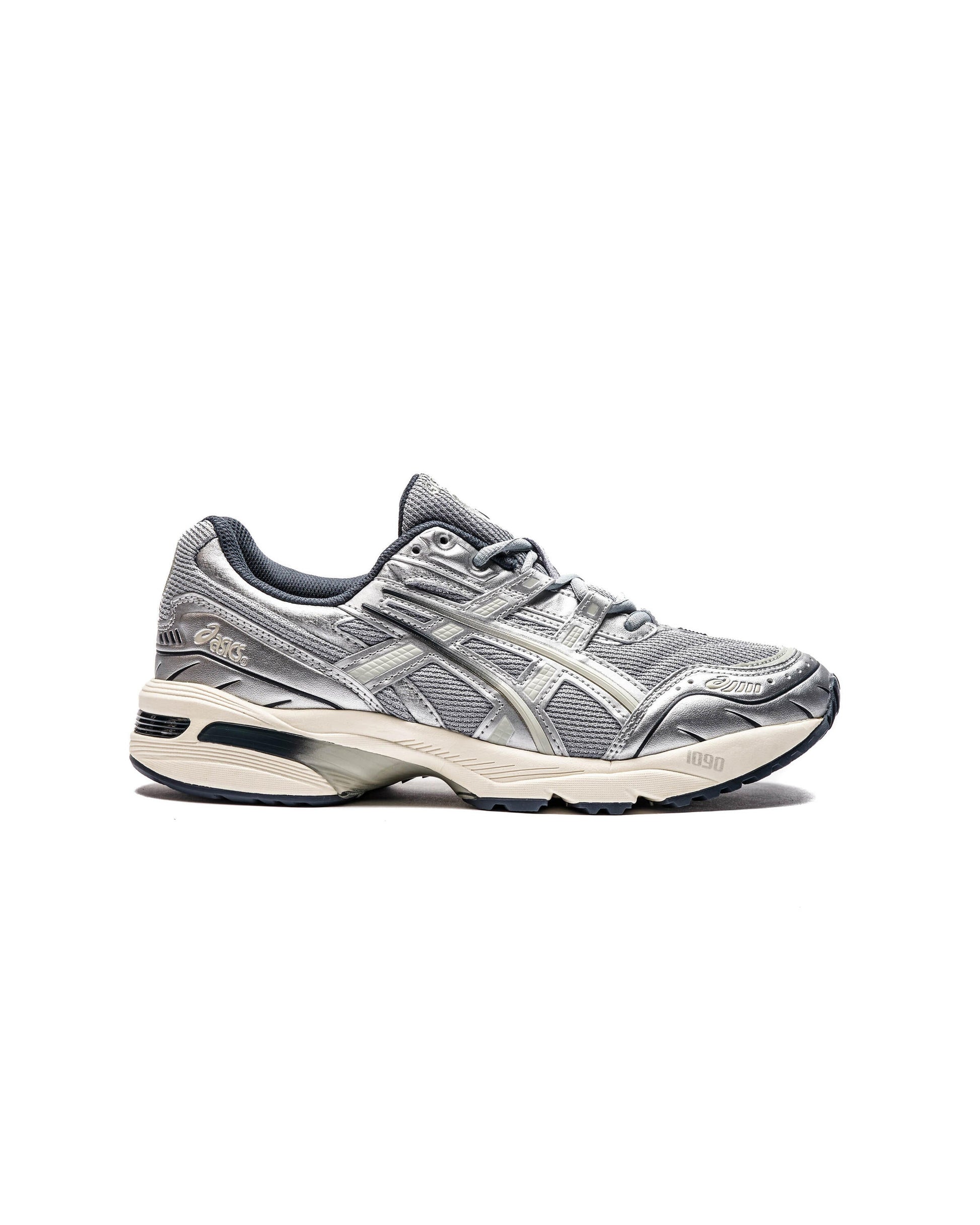 Exclusive Asics GEL-1090 — 4 — Front View