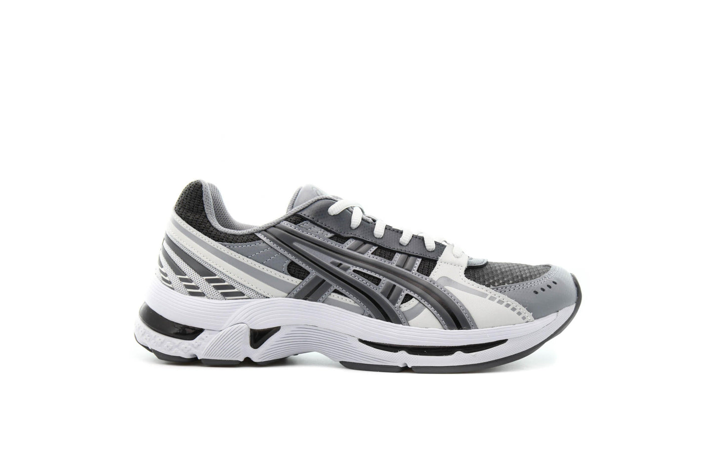 Exclusive Asics GEL-KYRIOS "BLACK" — 4 — Front View