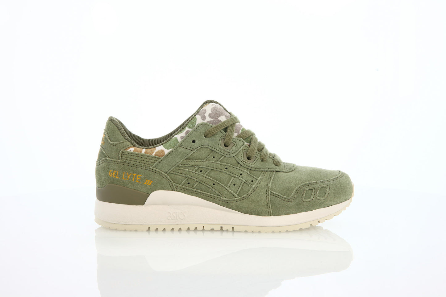 Exclusive Asics Gel-Lyte III Camo Pack "Aloe" — 4 — Front View