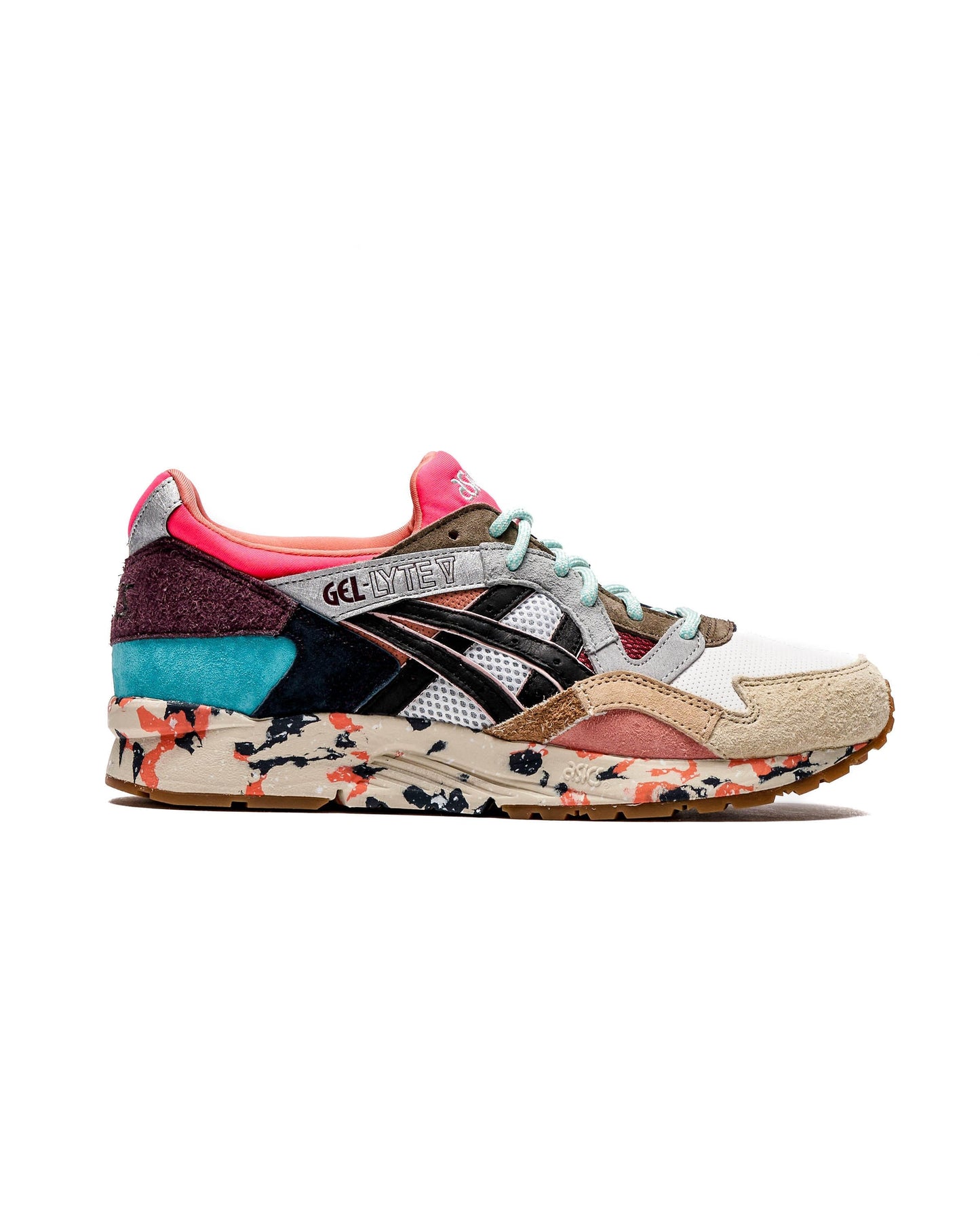 Exclusive Asics GEL-LYTE V — 4 — Front View