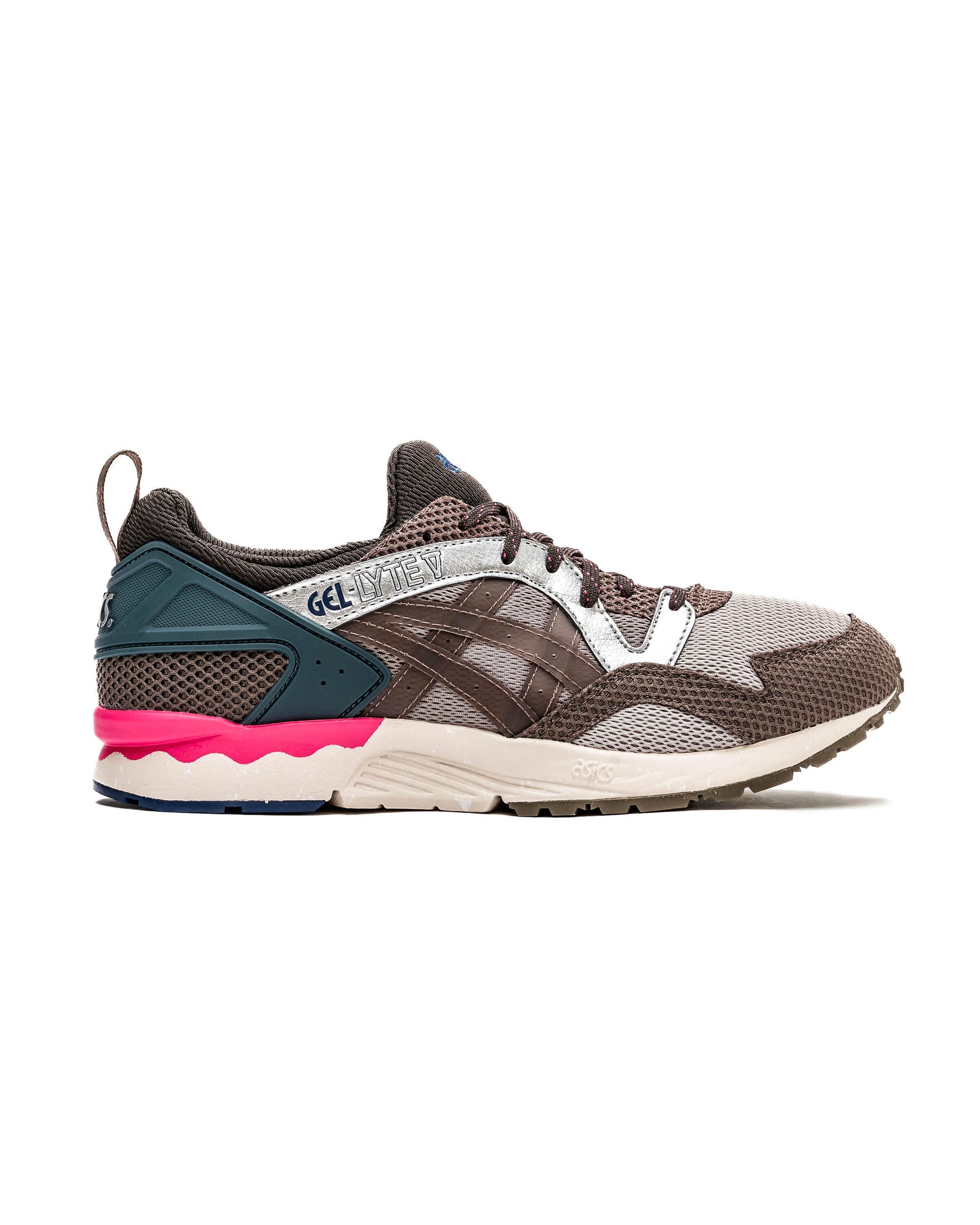 Exclusive Asics GEL-LYTE V — 4 — Front View