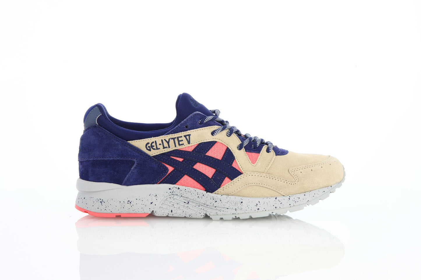 Exclusive Asics Gel-Lyte V Trial Pack "Peach" — 4 — Front View