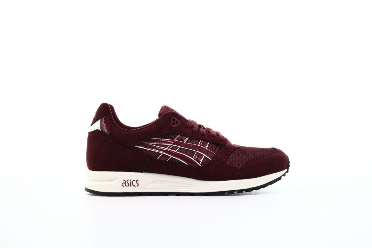 Exclusive Asics GEL-SAGA "Port Royal" — 4 — Front View