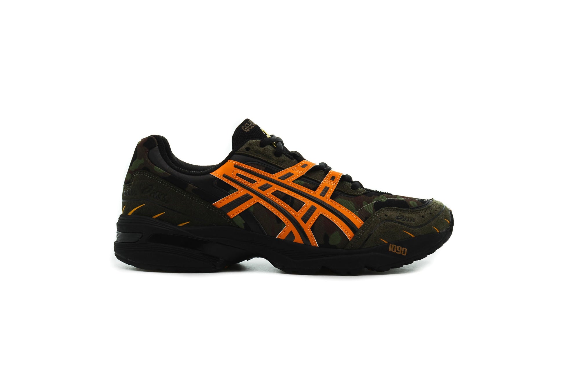 Exclusive Asics x BAPE GEL-1090 — 4 — Front View