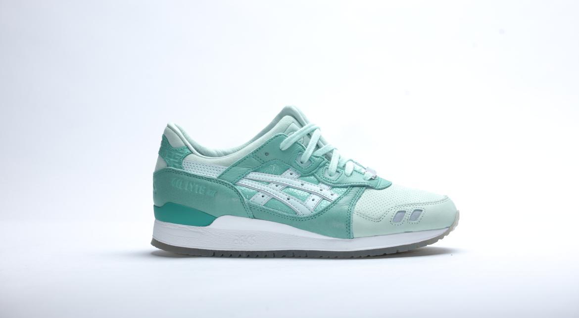 Exclusive Asics x HAL Gel Lyte III 25th Anniversary — 4 — Front View