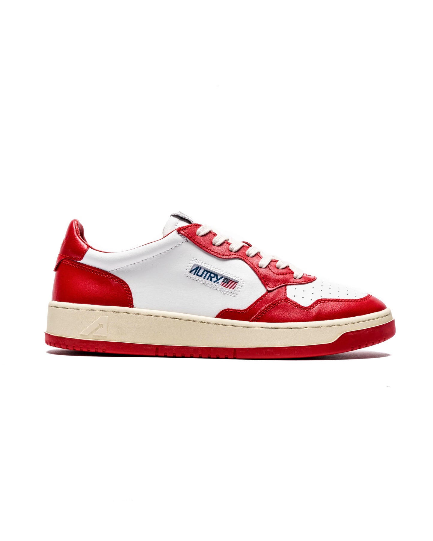 Exclusive Autry Action Shoes Medalist LOW — 6 — Front View