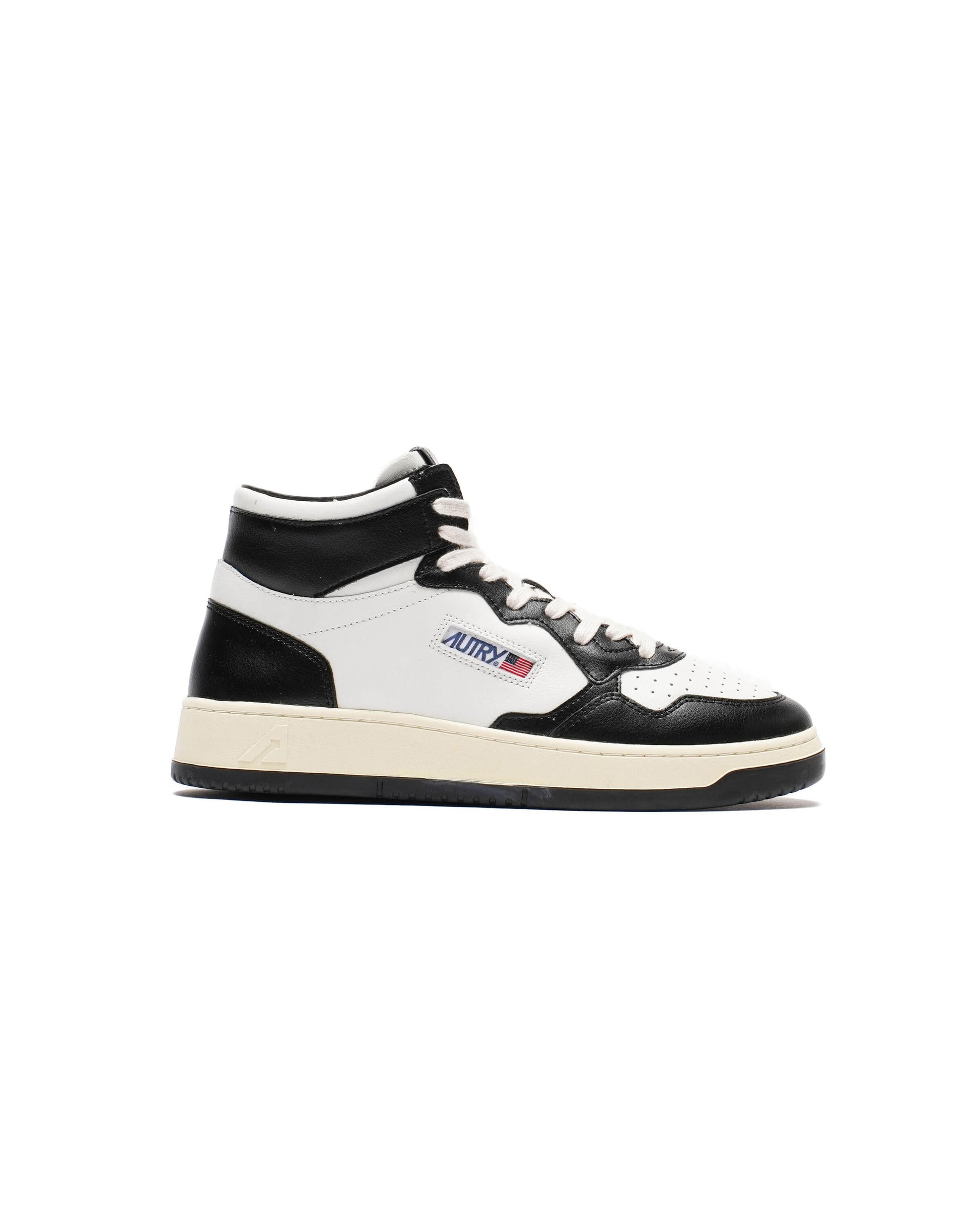 Exclusive Autry Action Shoes MEDALIST MID — 6 — Front View