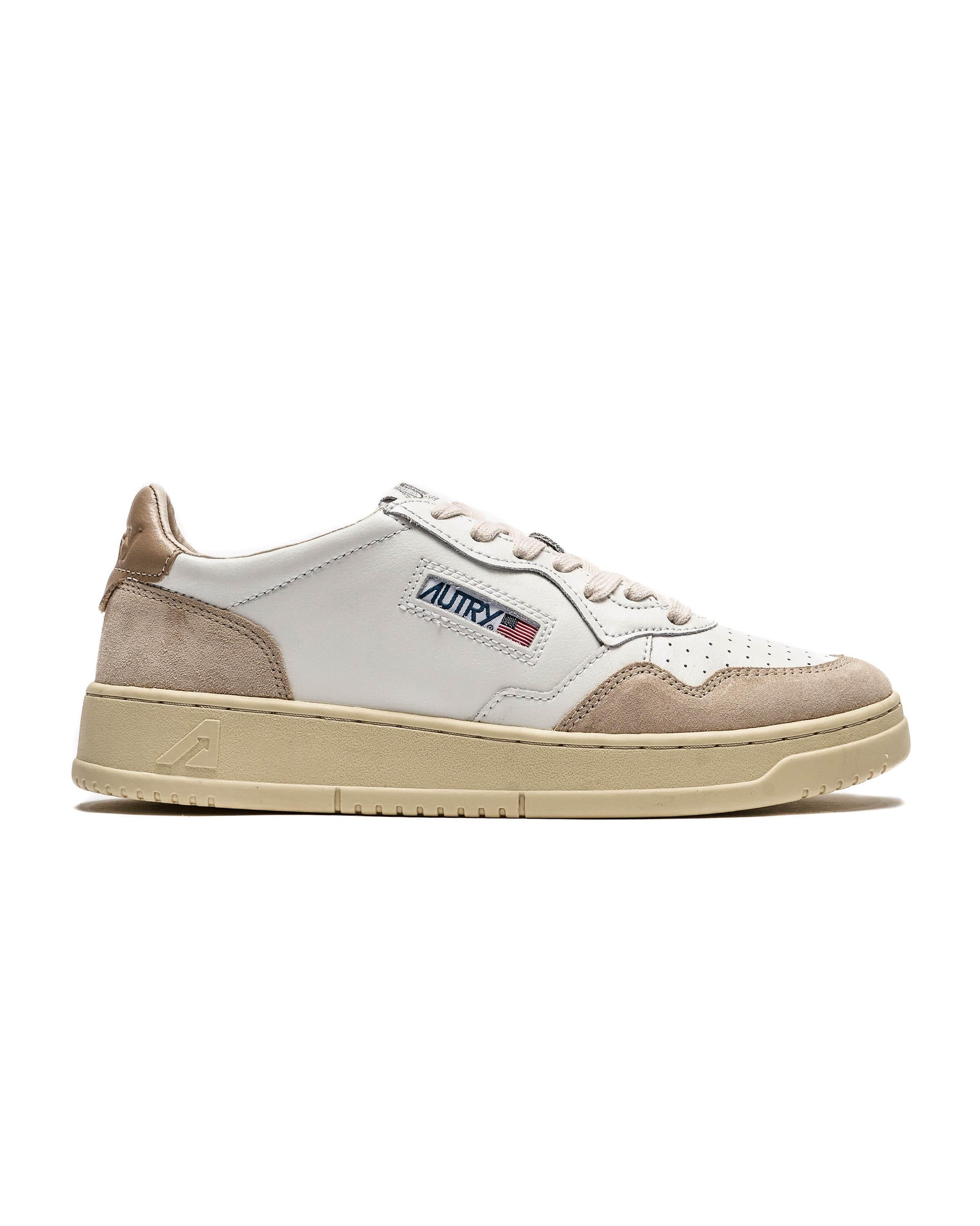 Exclusive Autry Action Shoes MEDALIST LOW — 6 — Front View
