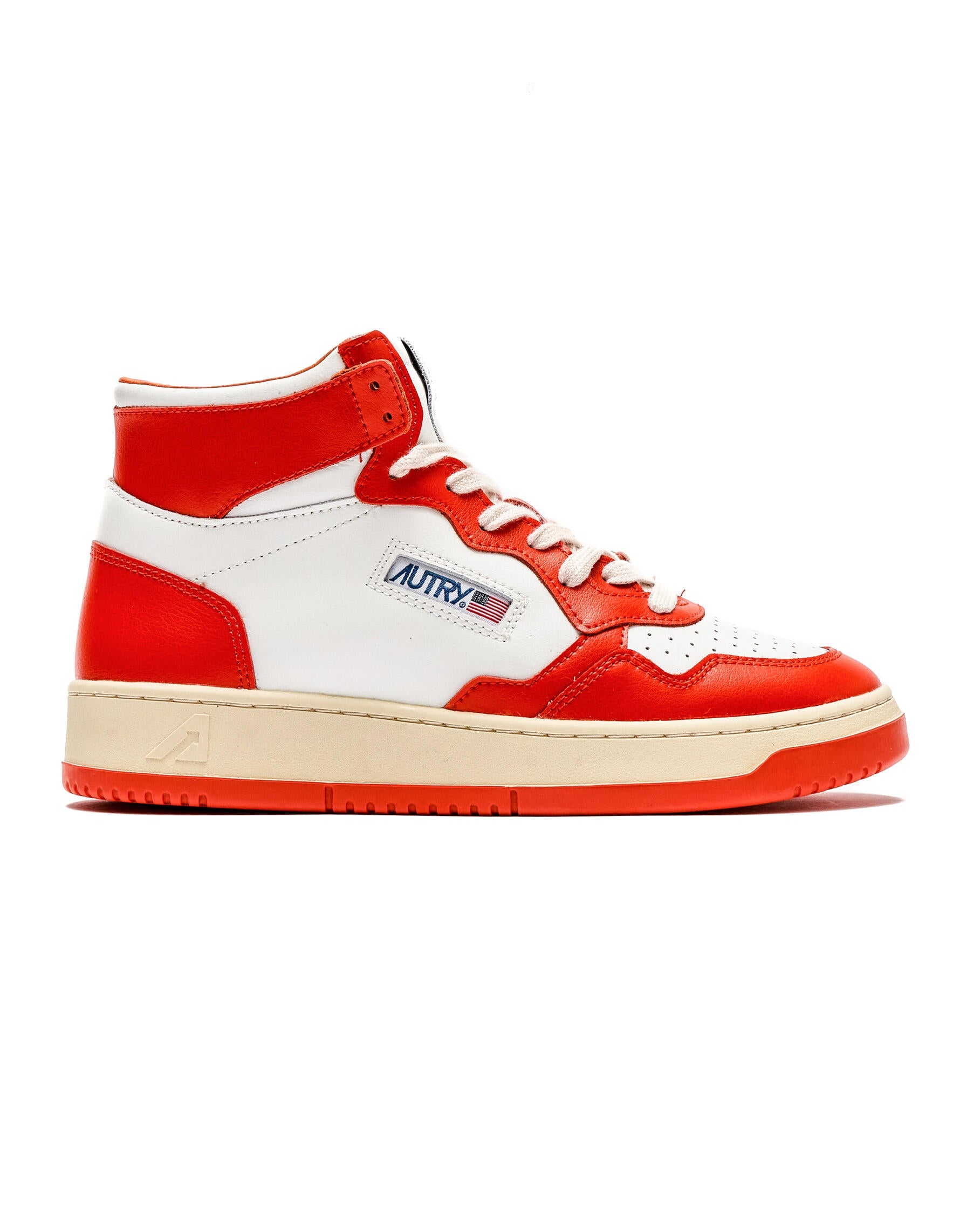 Exclusive Autry Action Shoes WMNS MEDALIST MID — 5 — Front View