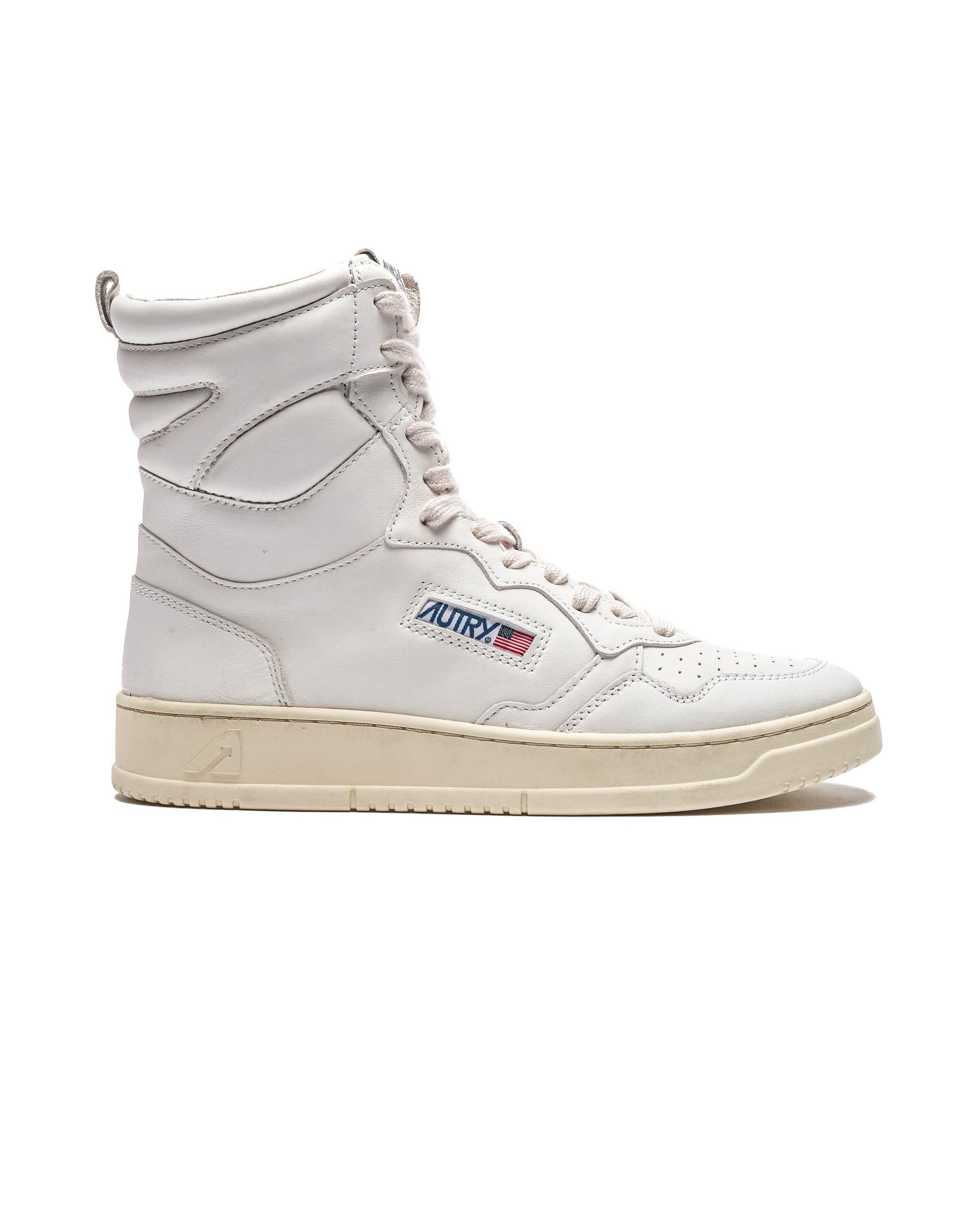 Exclusive Autry Action Shoes Wmns Big One High — 5 — Front View