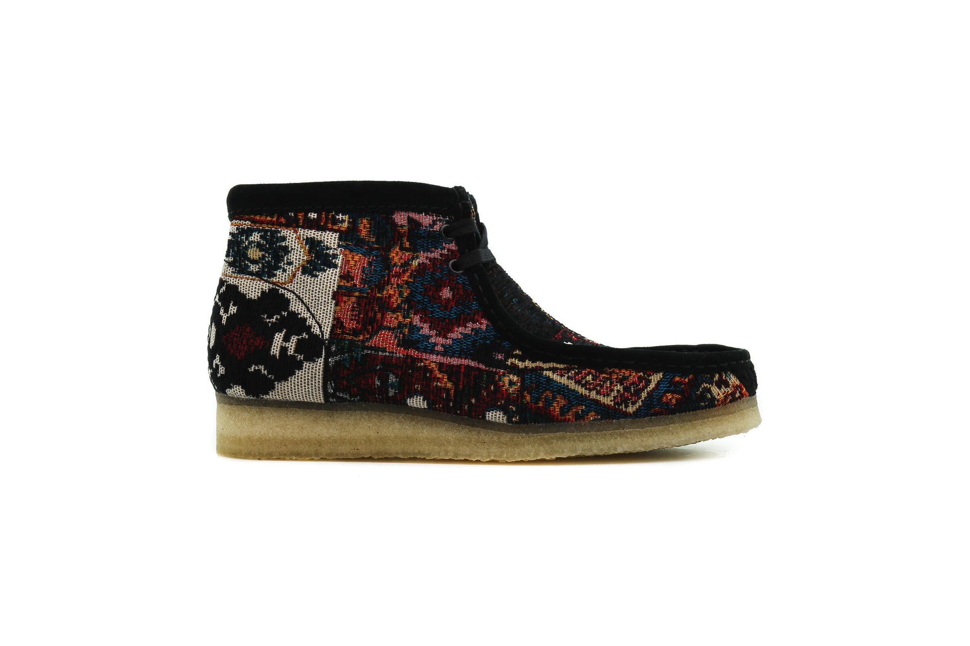 Exclusive Clarks Originals WALLABEE BOOT "BLACK" — 3 — Front View