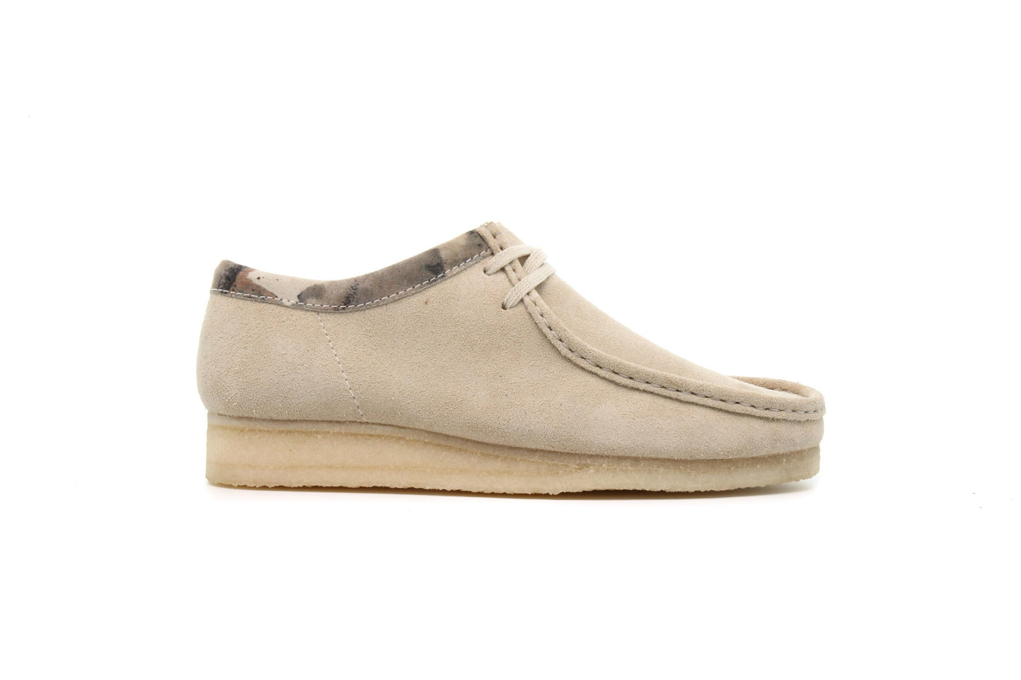 Exclusive Clarks Originals WALLABEE "WHITE" — 3 — Front View