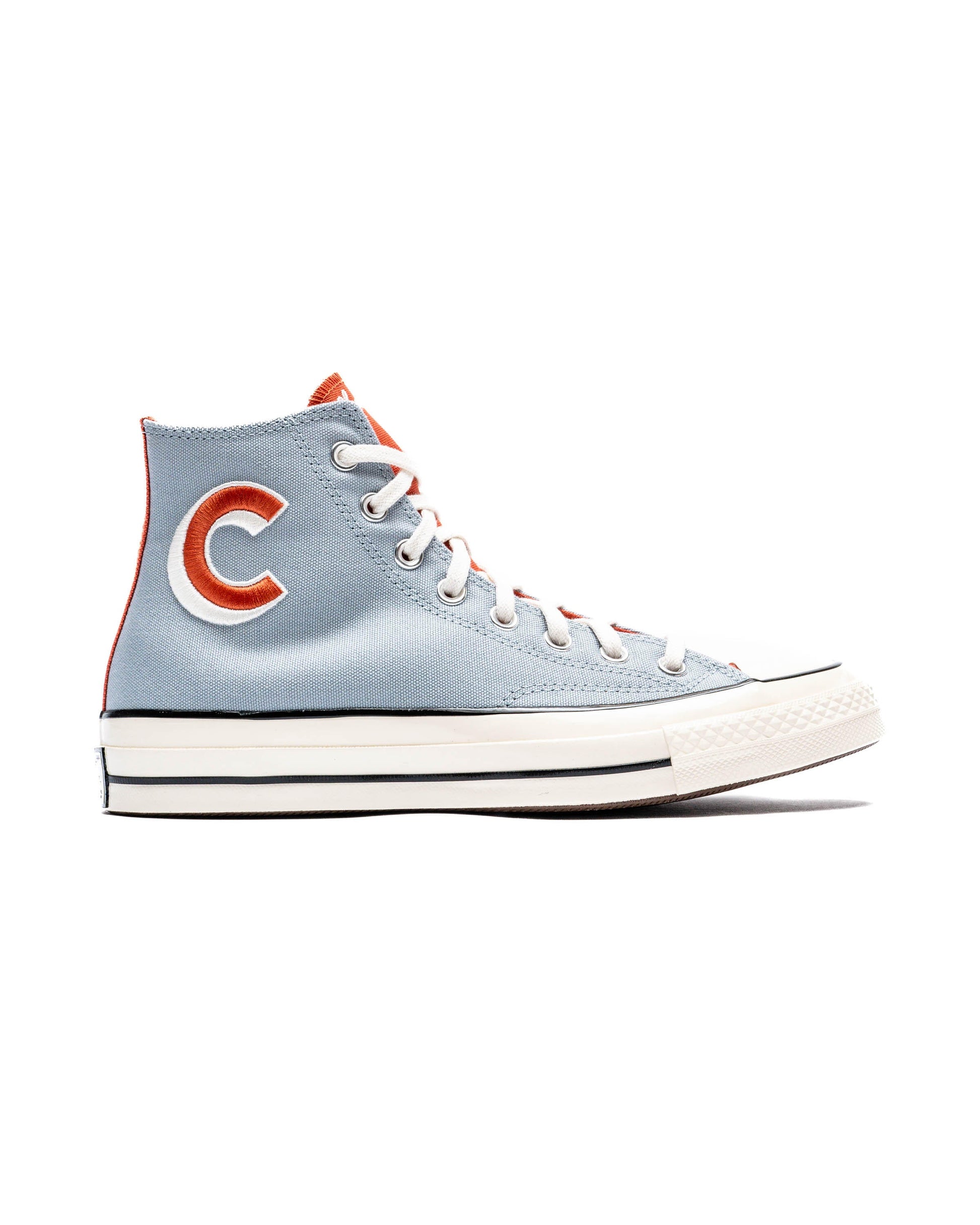 Exclusive Converse Chuck 70 — 3 — Front View