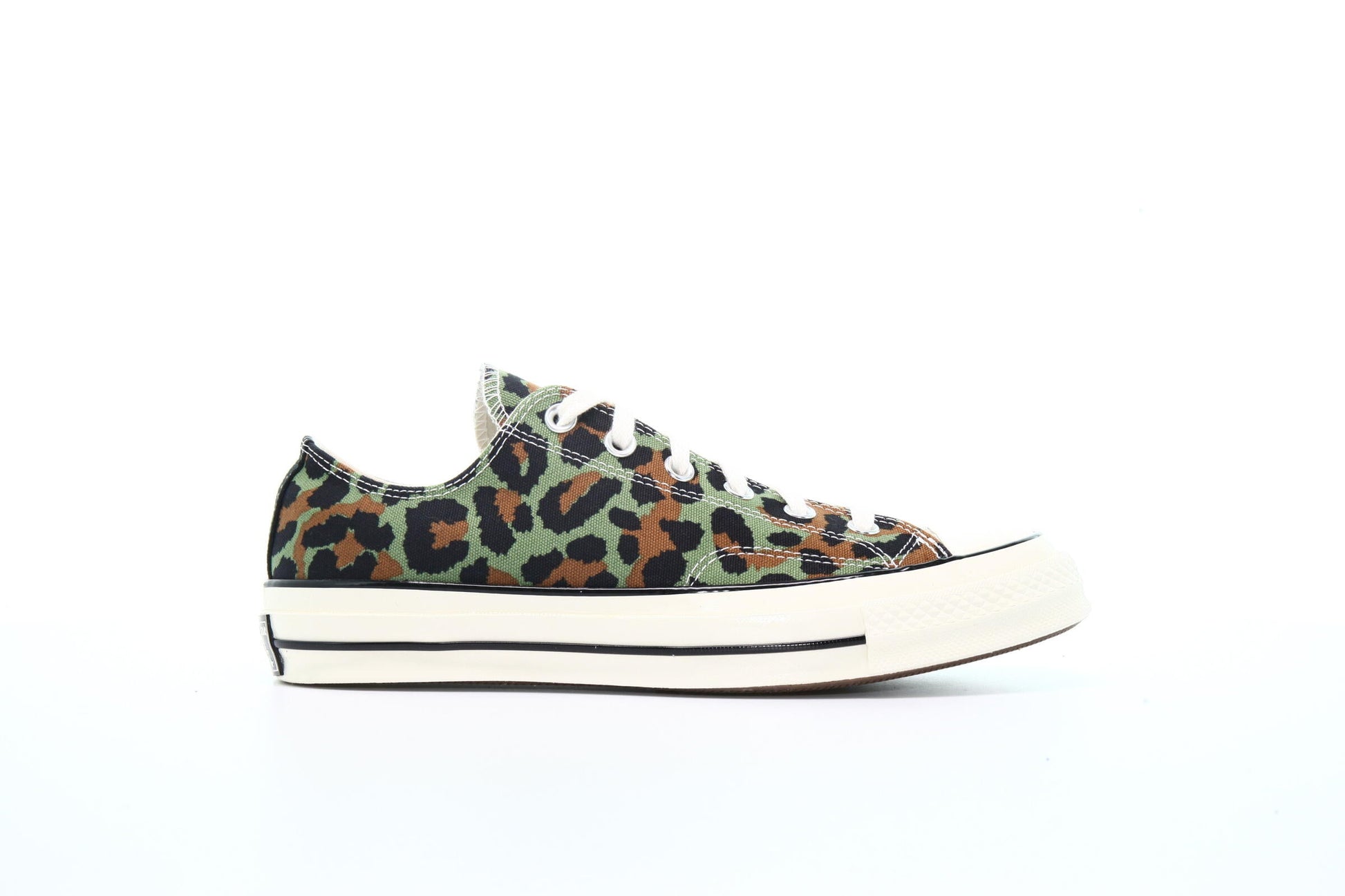 Exclusive Converse x Invincible x Wacko Maria Chuck '70 OX "Olive" — 3 — Front View