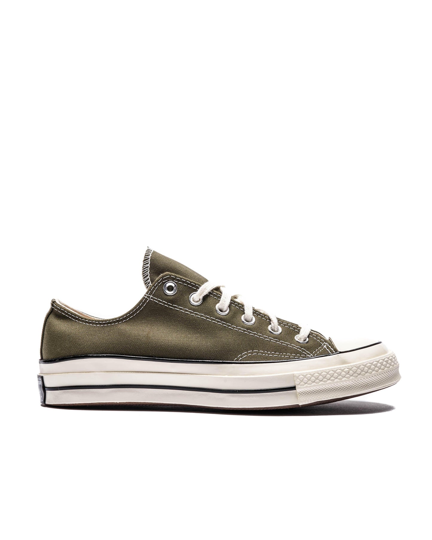 Exclusive Converse CHUCK 70 OX — 3 — Front View