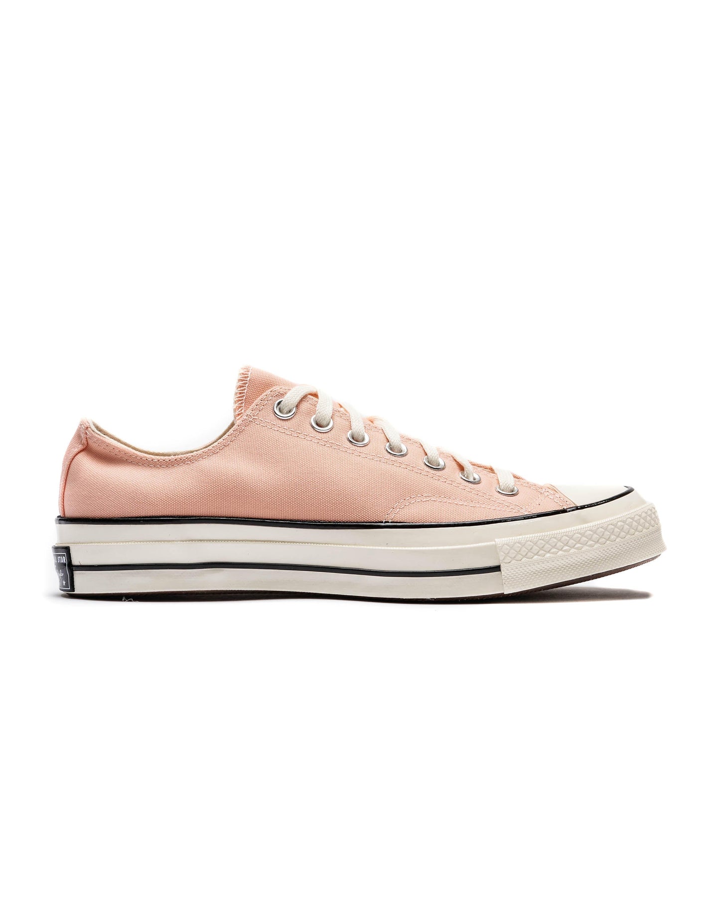 Exclusive Converse CHUCK 70 Vintage Canvas — 3 — Front View