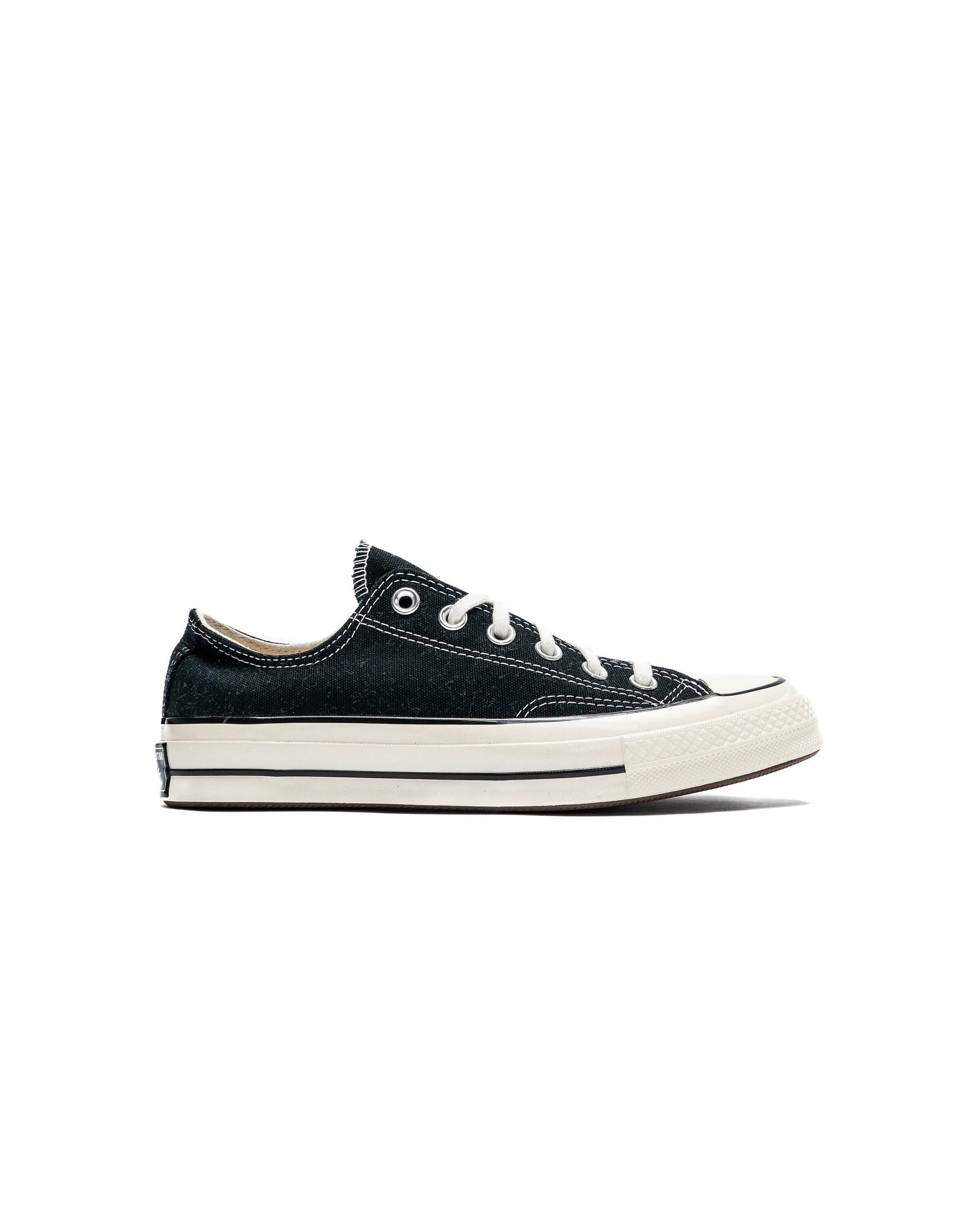 Exclusive Converse CHUCK 70 OX — 3 — Front View