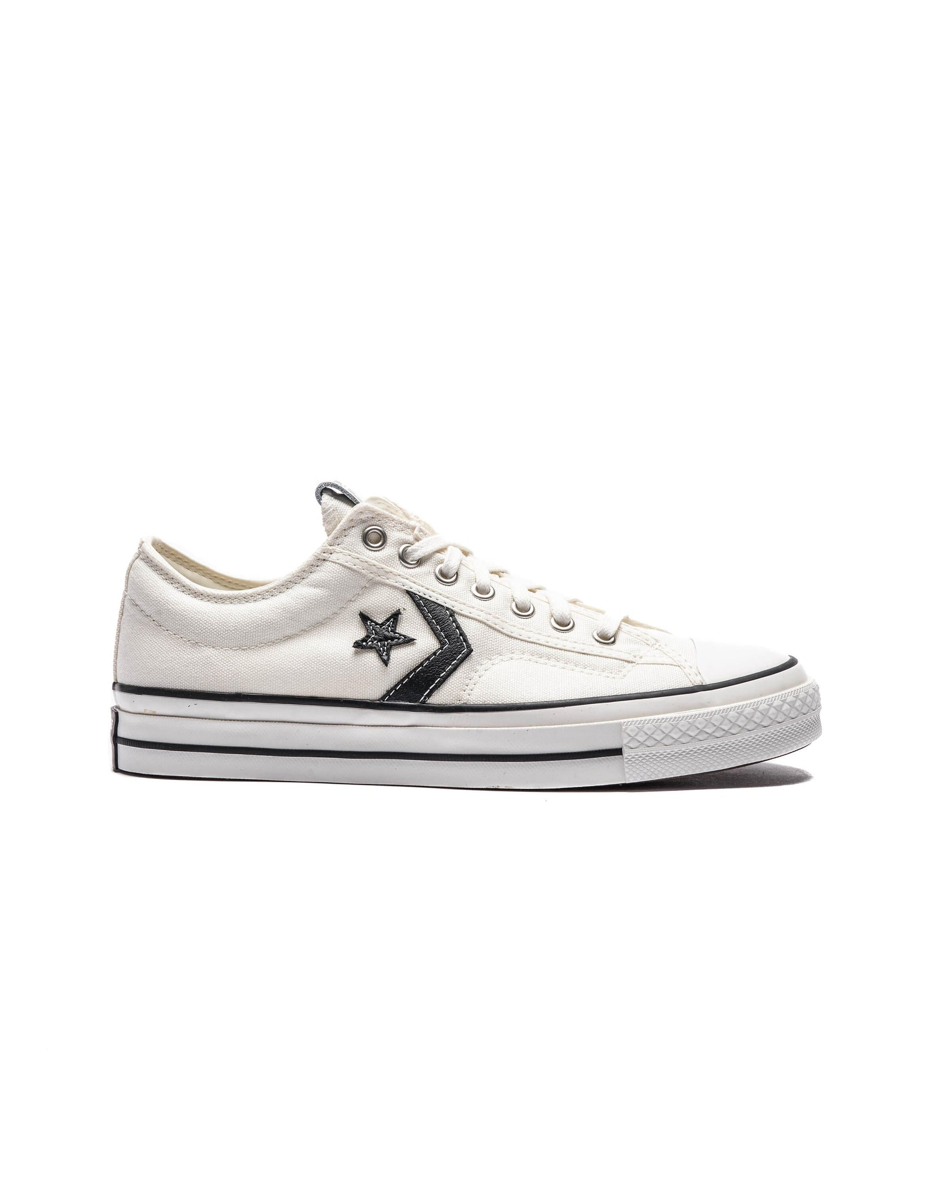 Exclusive Converse STAR PLAYER 76 OX — 3 — Front View