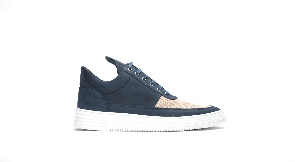 Exclusive Filling Pieces Low Top Salmon Toe "Navy" — 6.5 — Front View