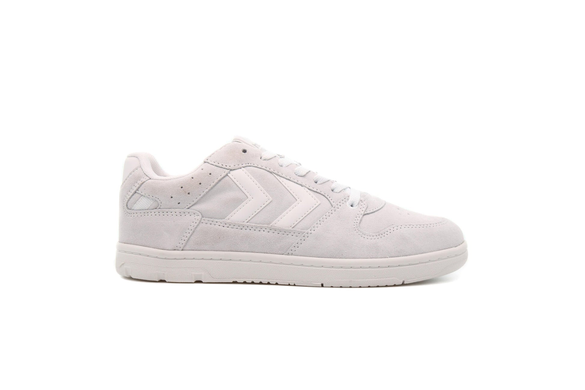 Exclusive Hummel POWER PLAY SUEDE "BONE WHITE" — 4.5 — Front View