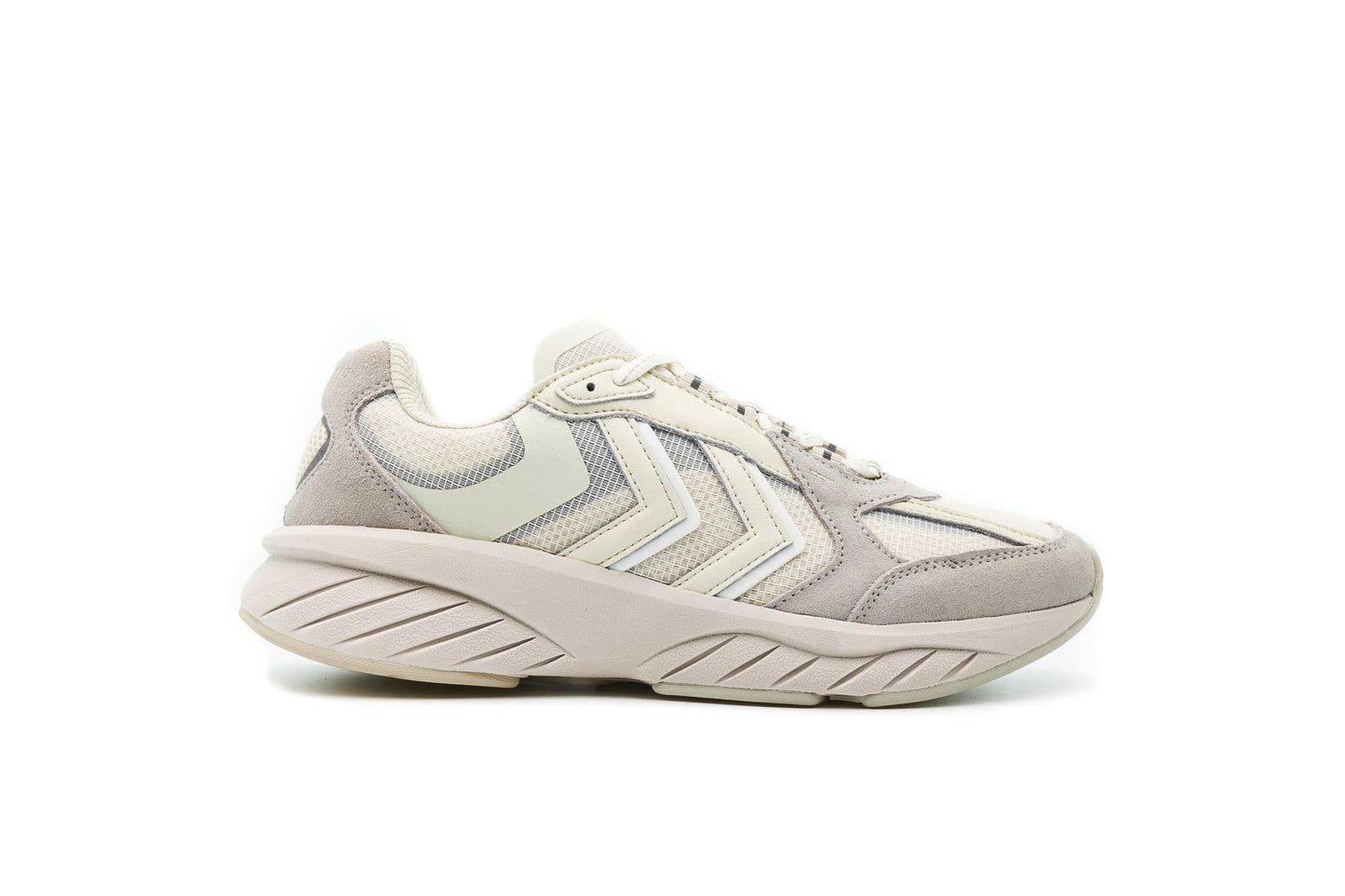 Exclusive Hummel REACH LX 6000 "CREAM" — 4.5 — Front View