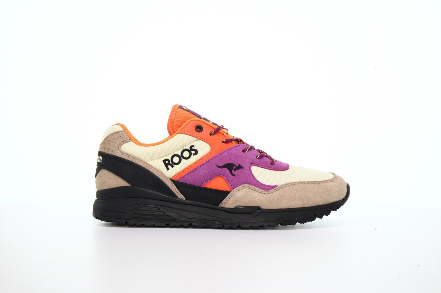 Exclusive KangaROOS Runaway Roos 002 MTN "Beige" — 5 — Front View