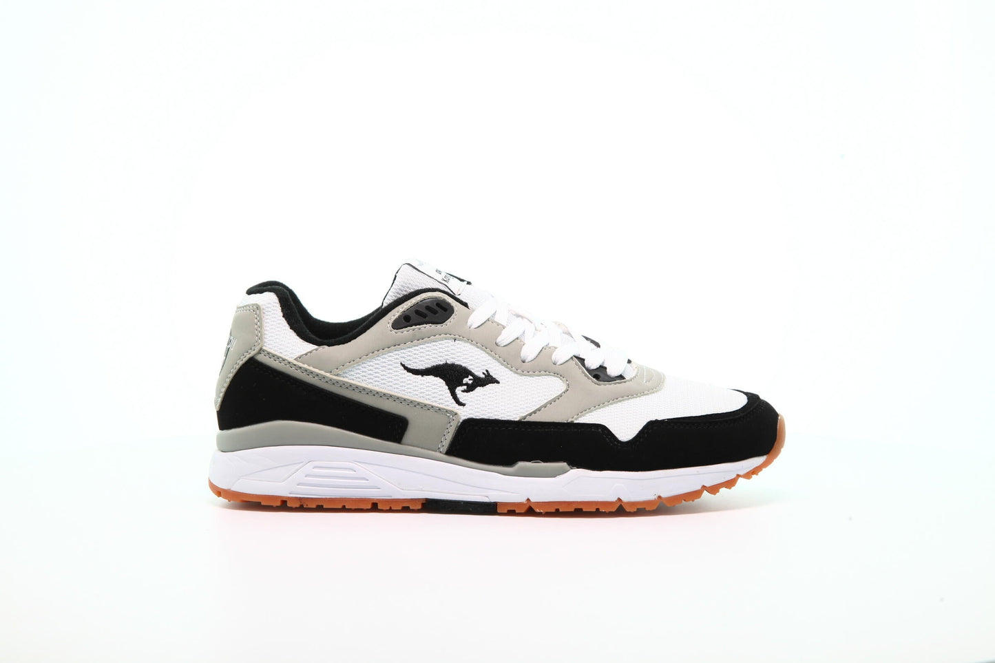 Exclusive KangaROOS Ultimate Star OG "Black" — 5 — Front View