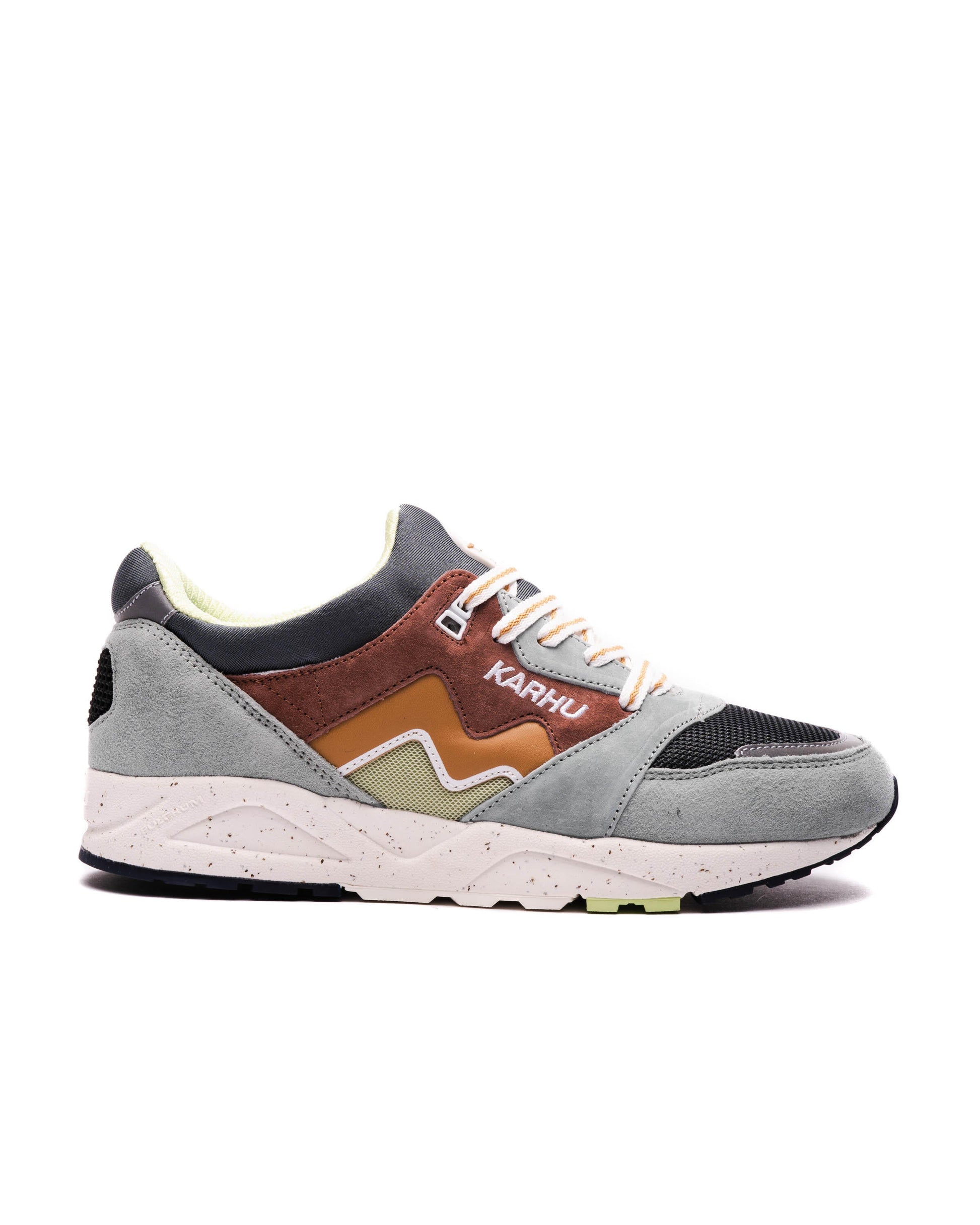 Exclusive Karhu Aria 95 — 4 — Front View