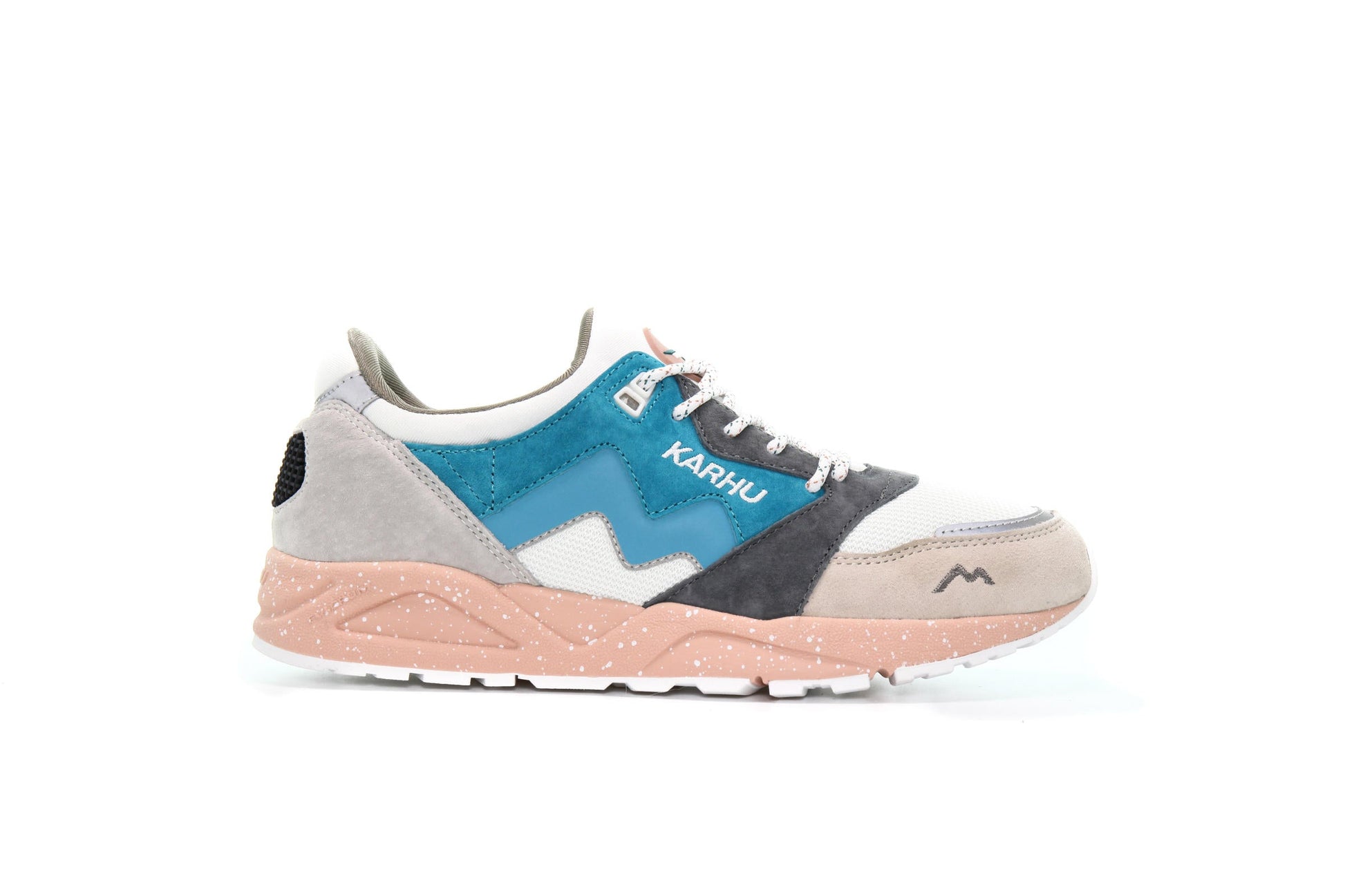 Exclusive Karhu ARIA MONTH OF THE PEARL PACK "WHITECAP GRAY" — 4 — Front View